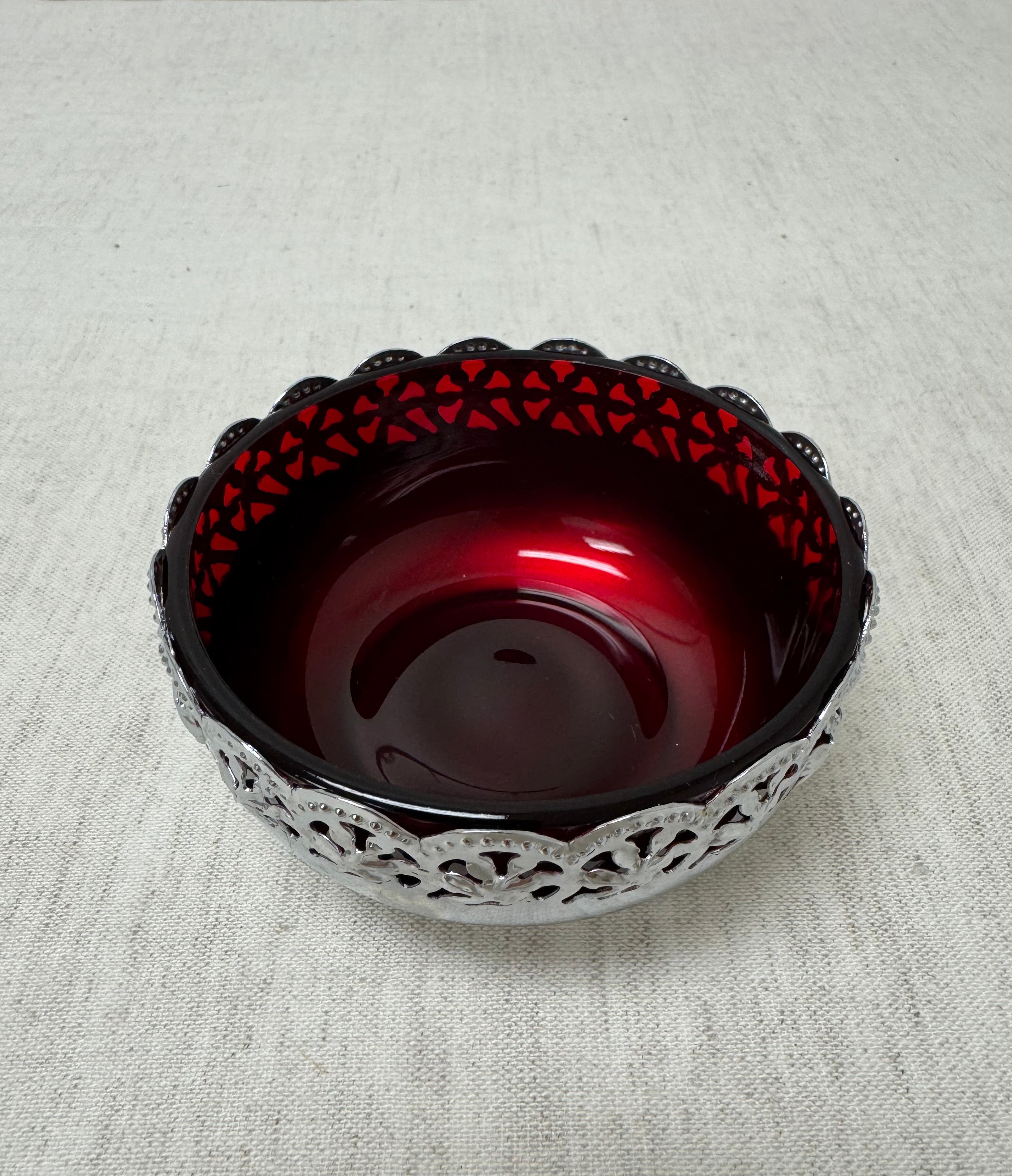 CELTIC Dish with Ruby Red Glass Bowl