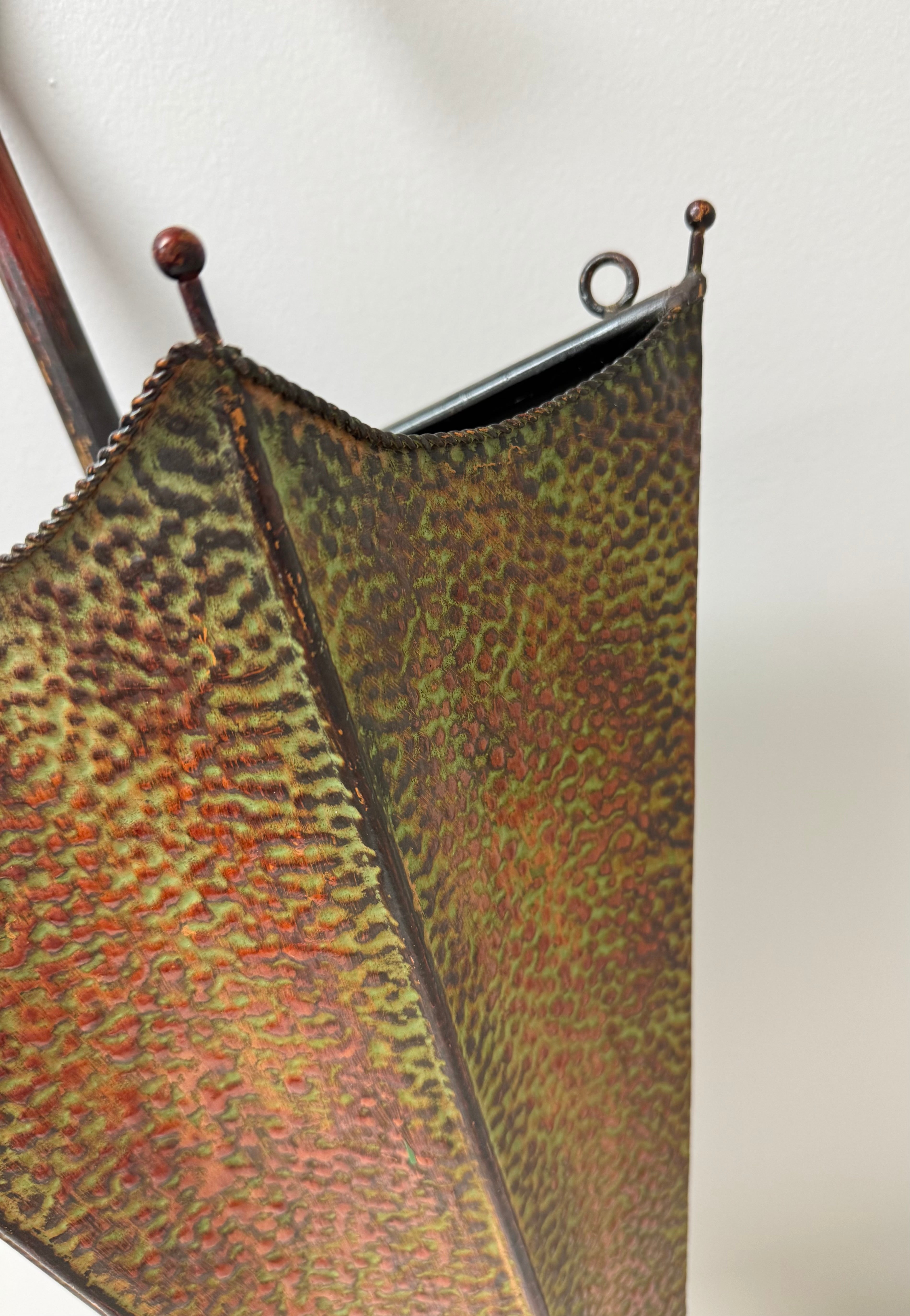 Rustic Metal Umbrella Wall Decor