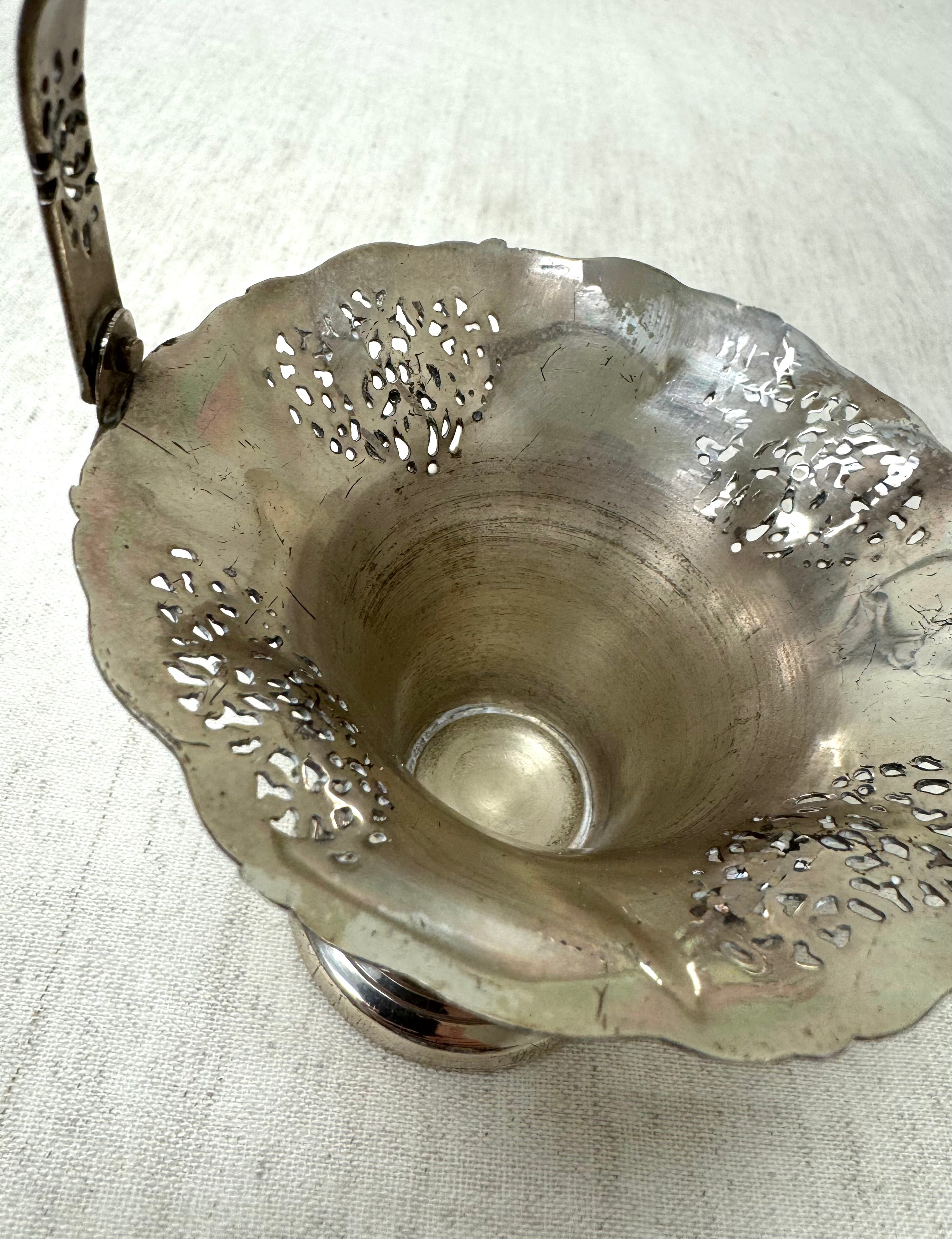 Vintage Silverplate Bride's Basket