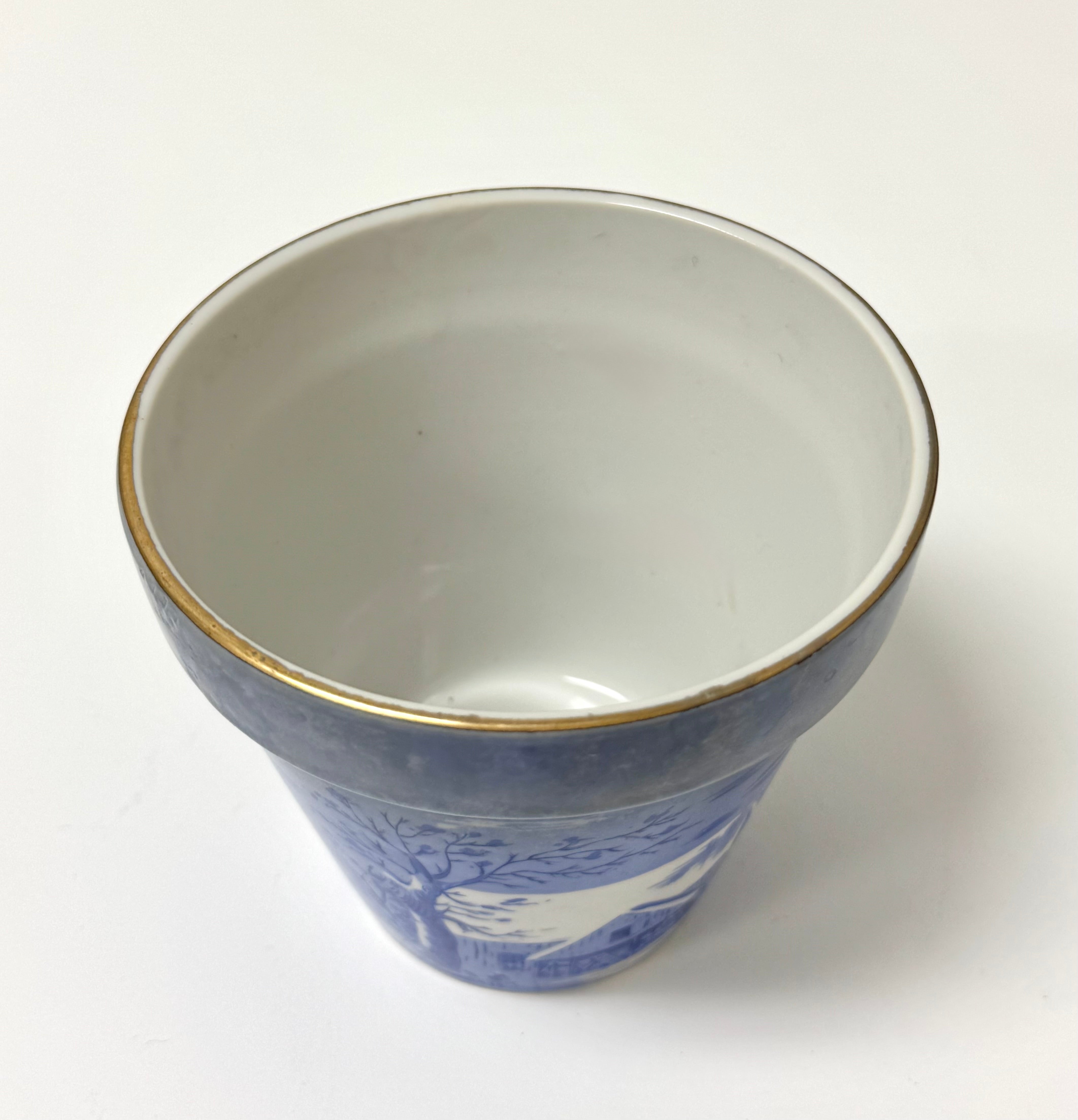 Vintage Currier & Ives Planter