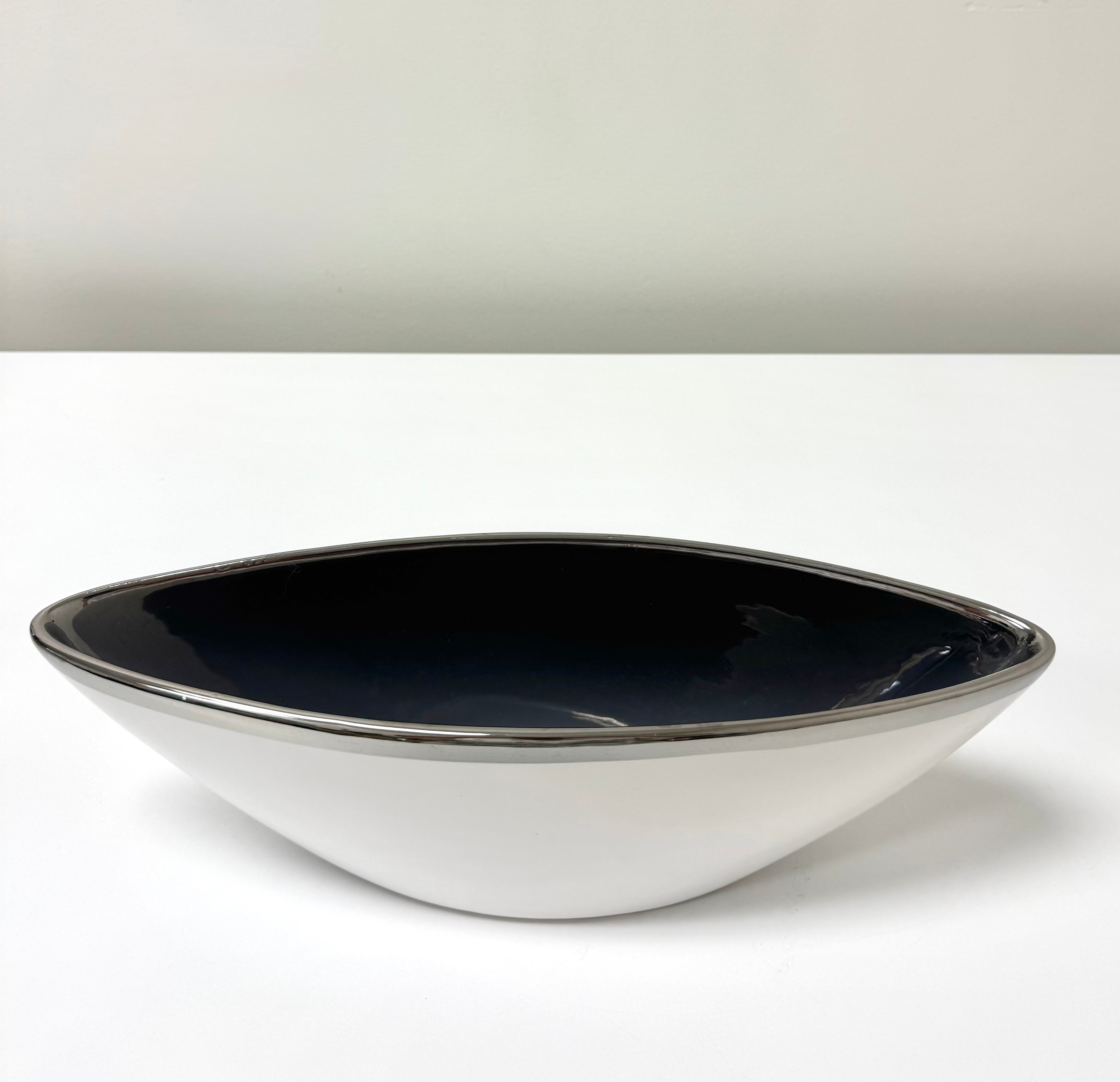 White & Platinum Ceramic Boat Bowl