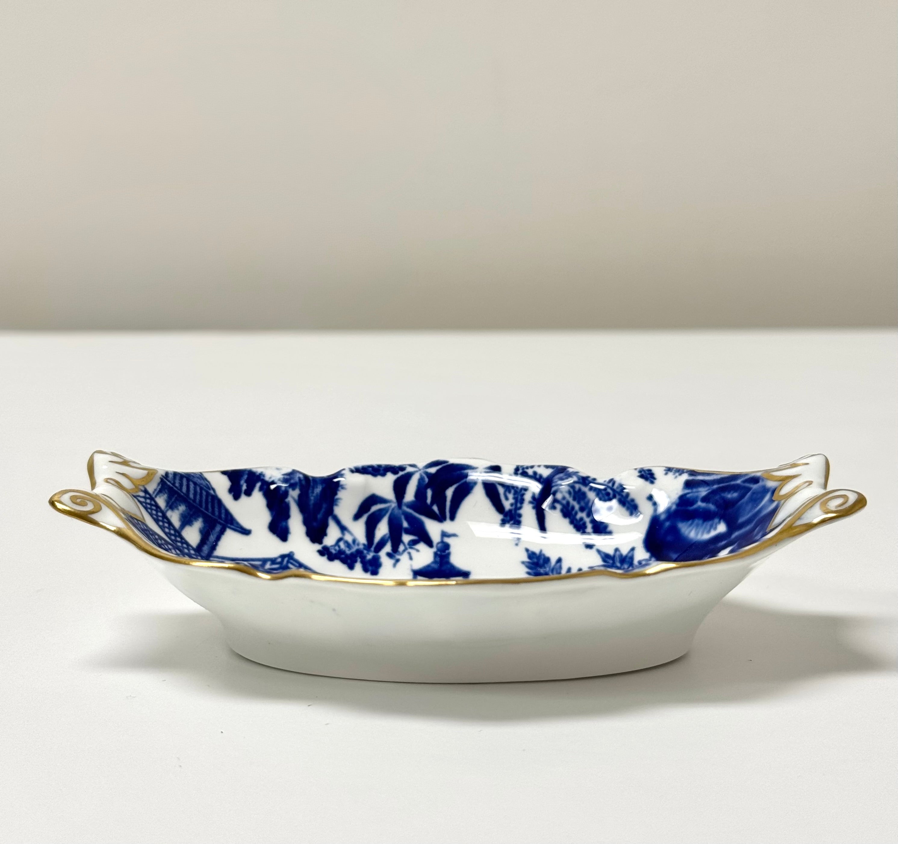 ROYAL CROWN DERBY 'Mikado' Small Basket Dish
