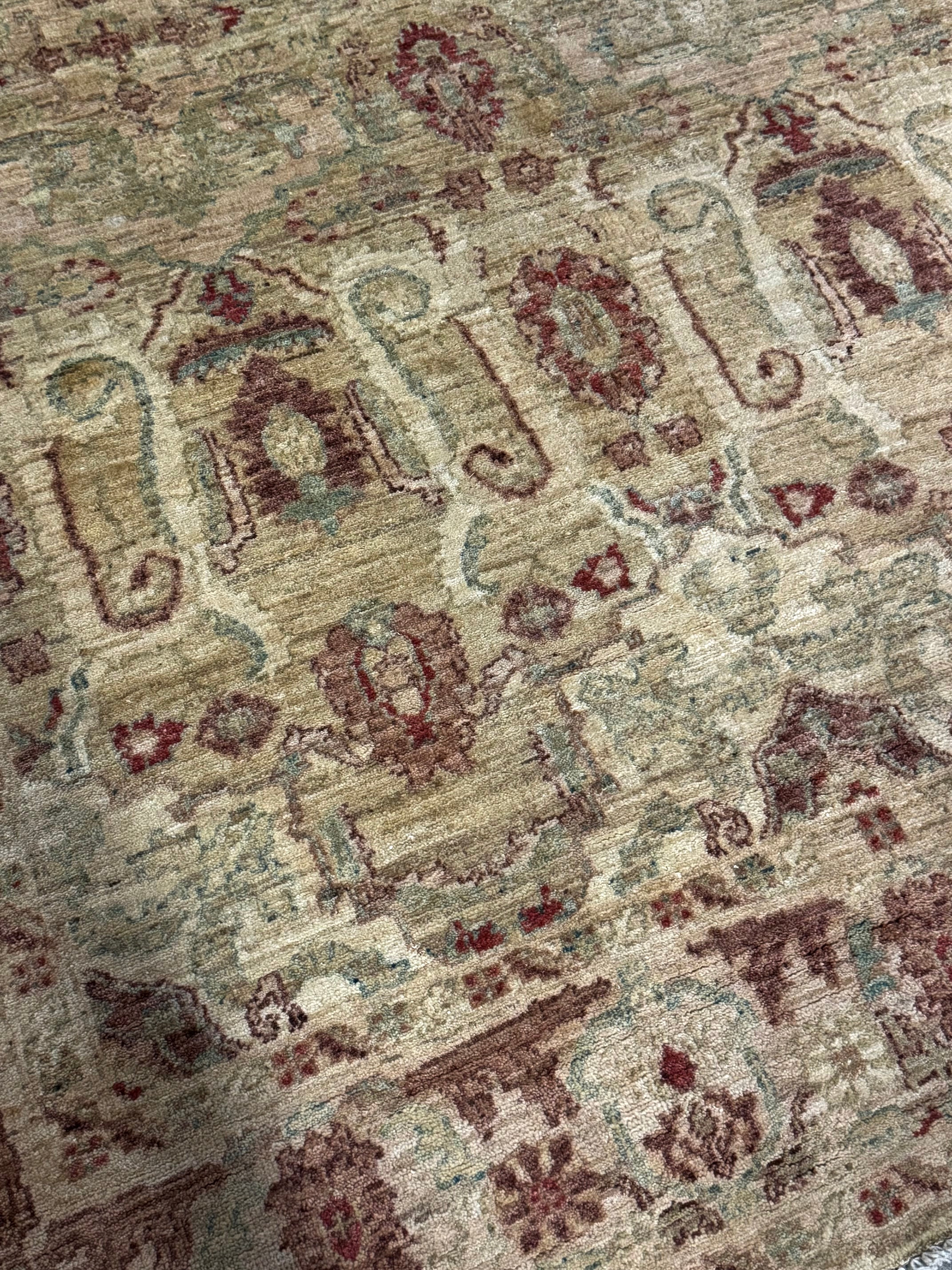 Turkish Oushak Hand-woven 6'-1" x 9'-2" Rug