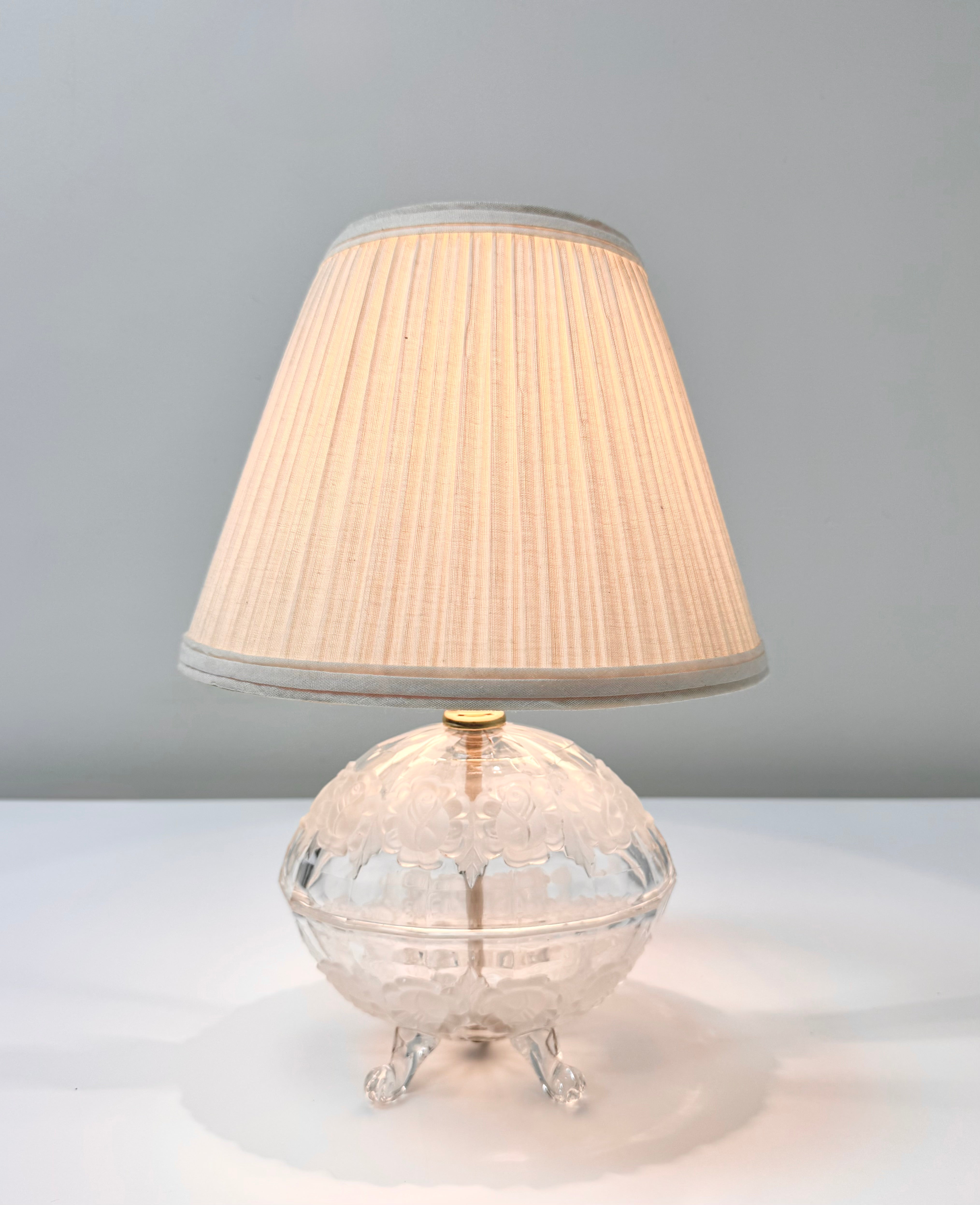 Cut & Frosted Glass Egg Lamp