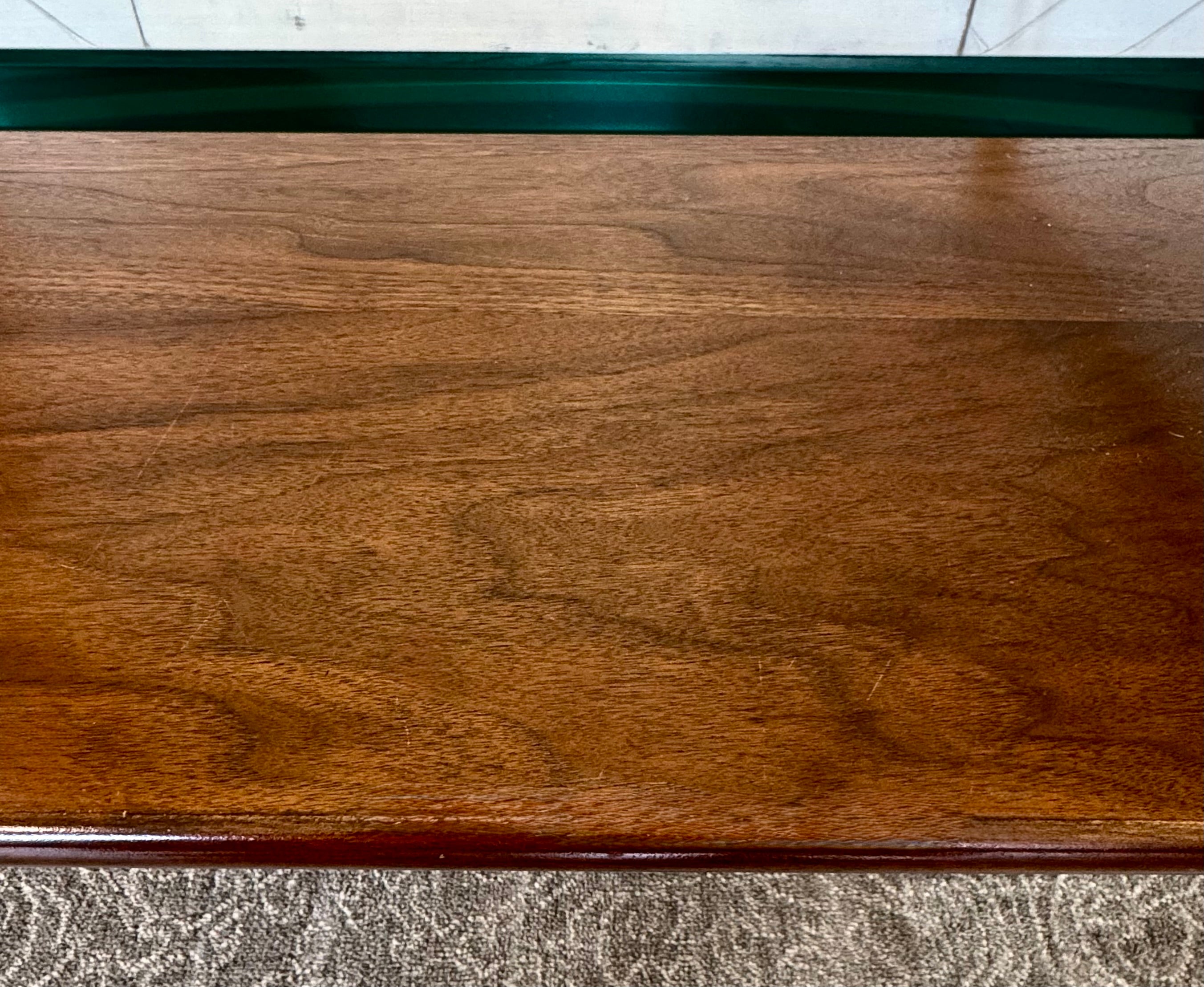 Display Two-tier Coffee Table