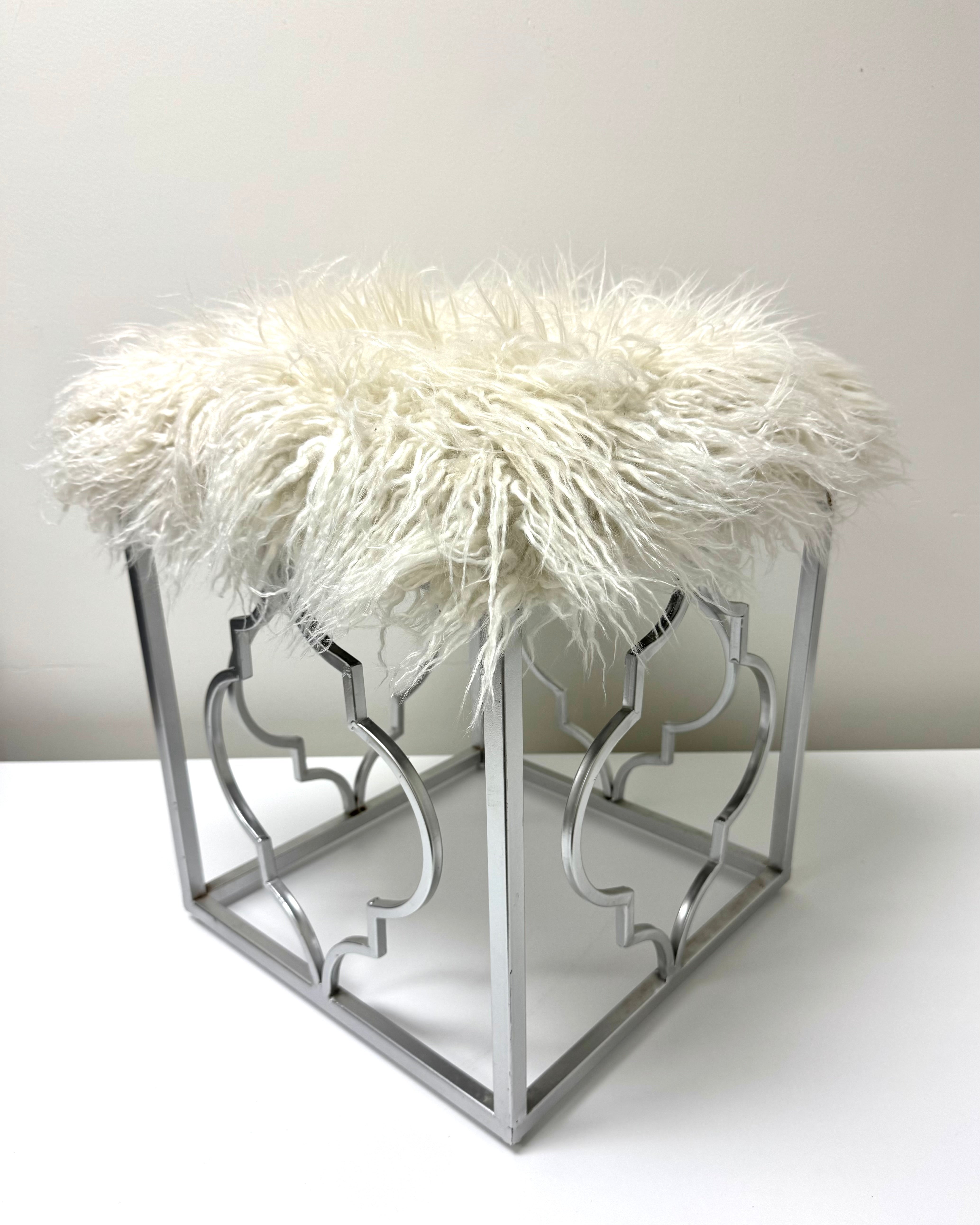 Matte Silver Quatrefoil Furry Stool