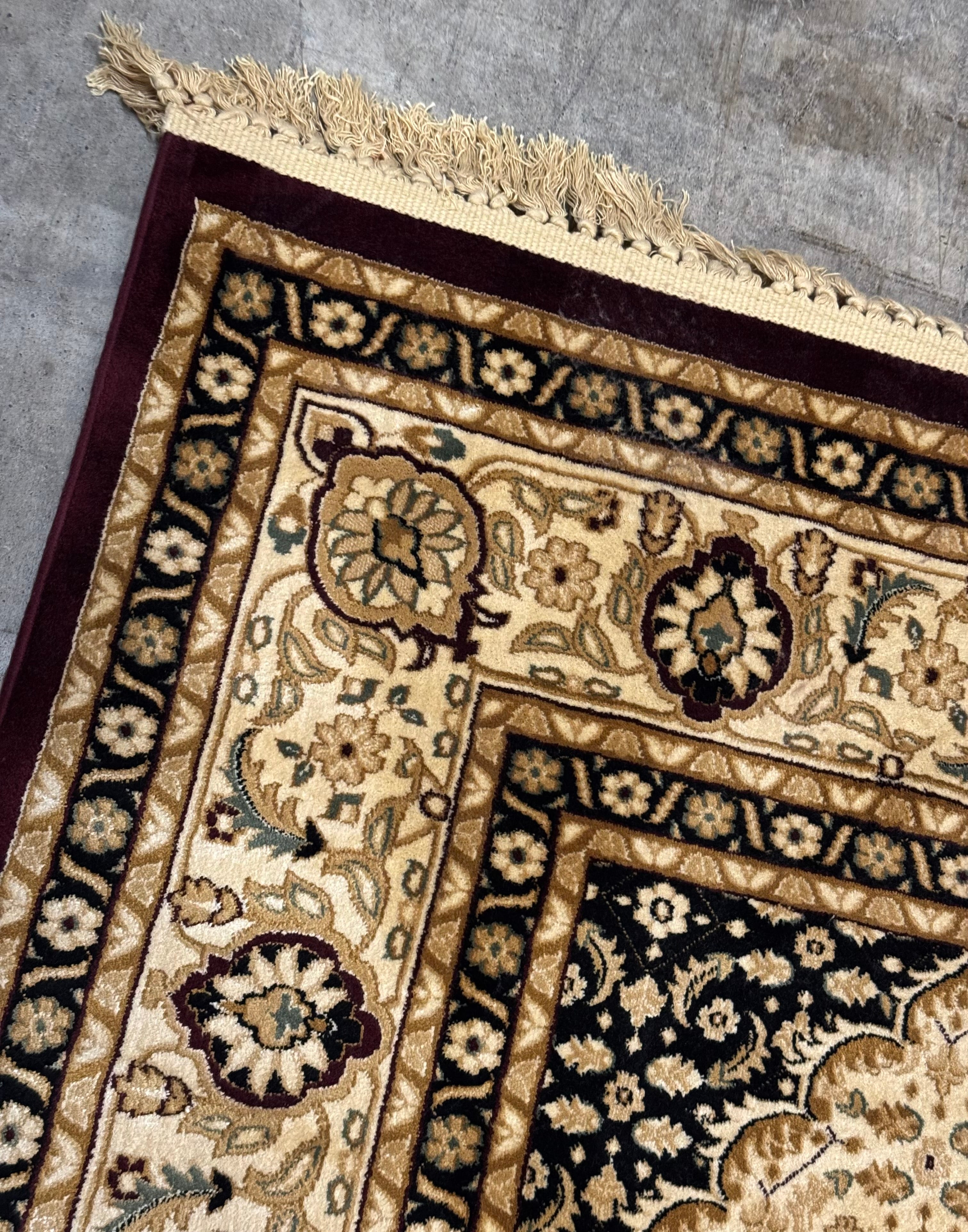 Persian-style Crimson 6'-5" x 9'-9" Rug