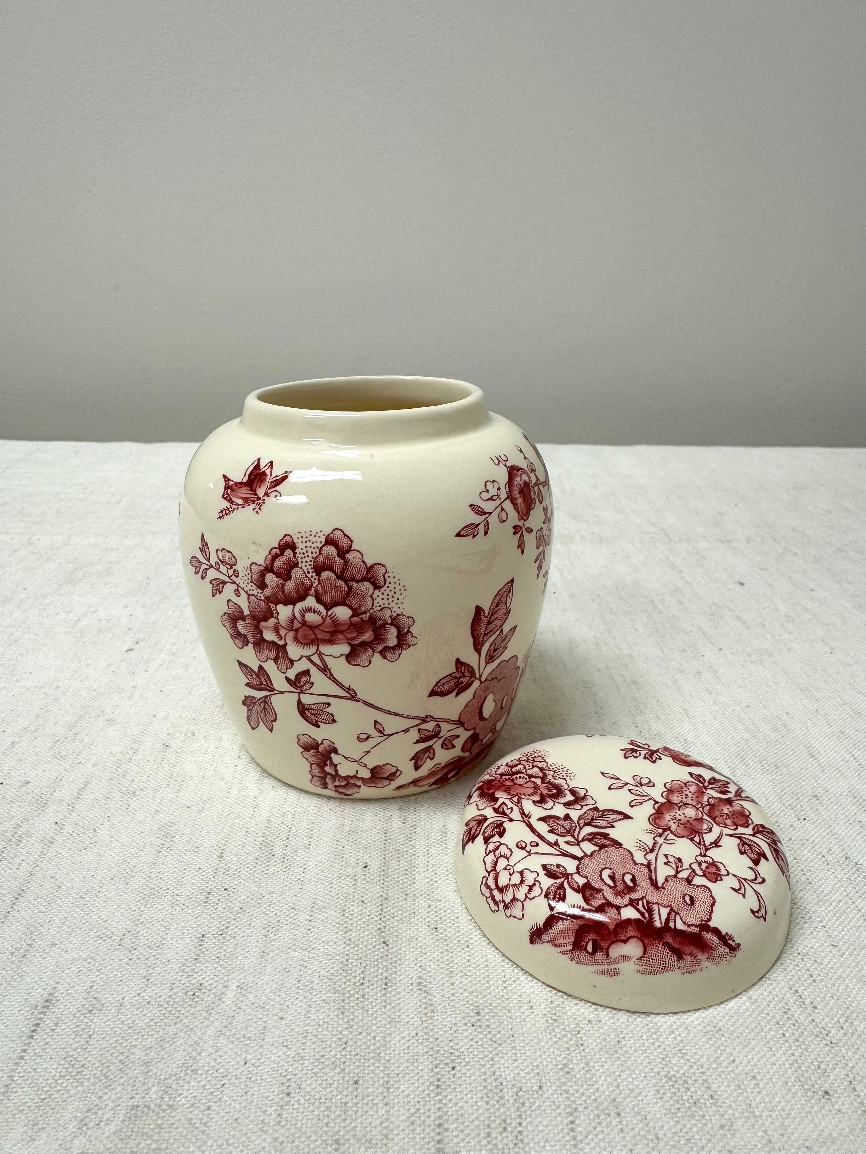 Vintage MASON'S 'Manchu' 4" Jar with Lid