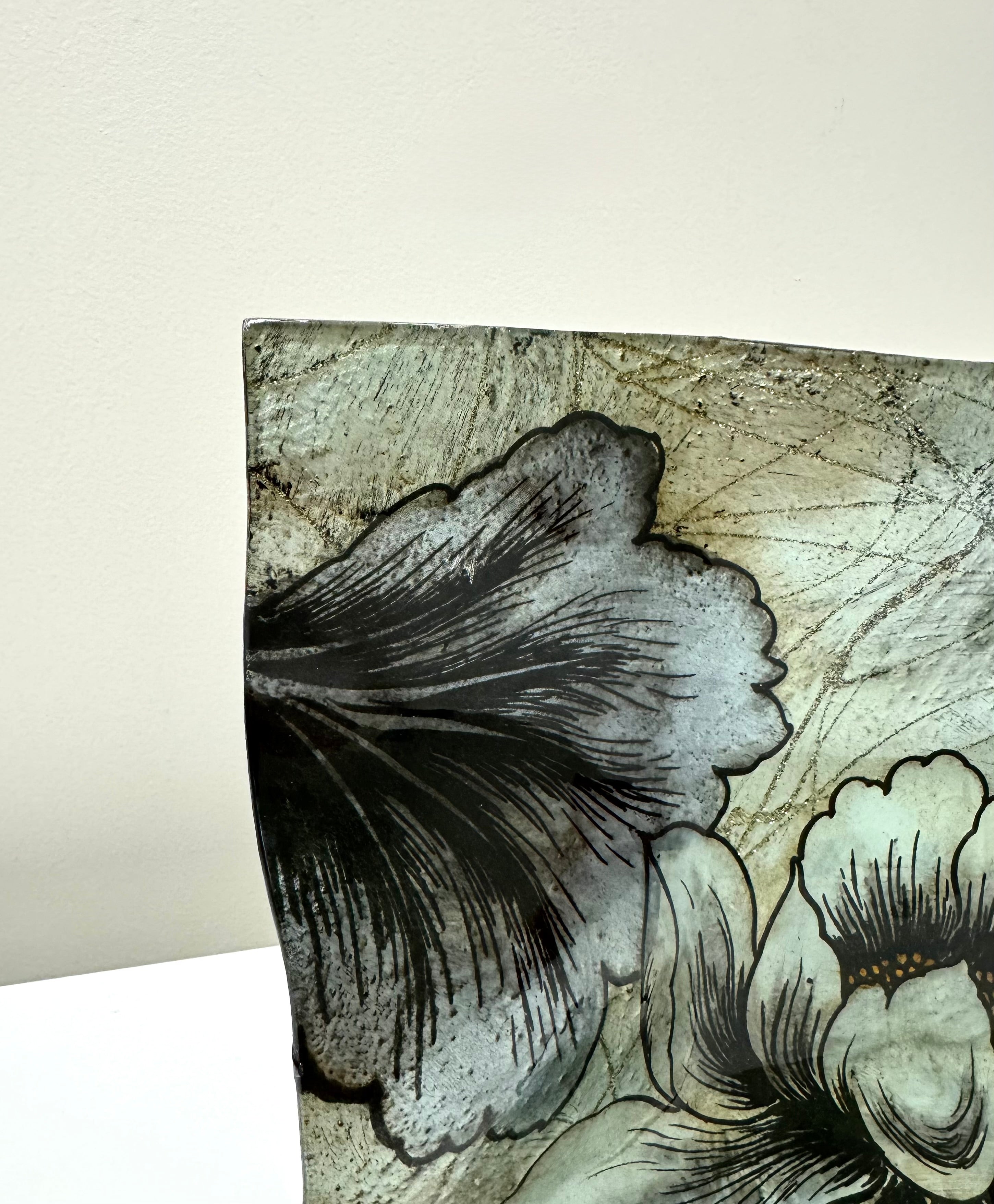 Silver Shimmer Gingko Leaf Glass Tray