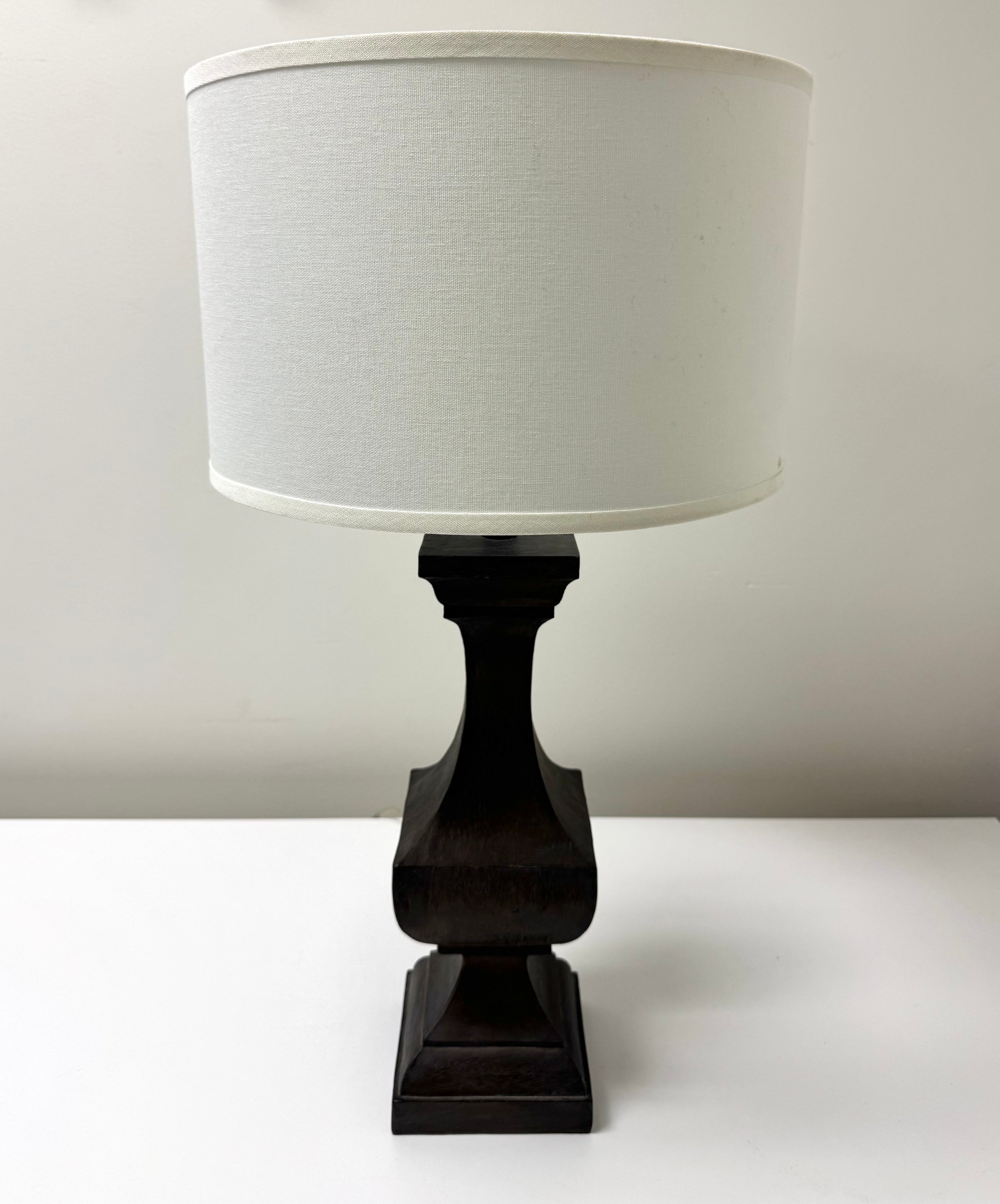 Rustic Wood Modern Urn Lamp