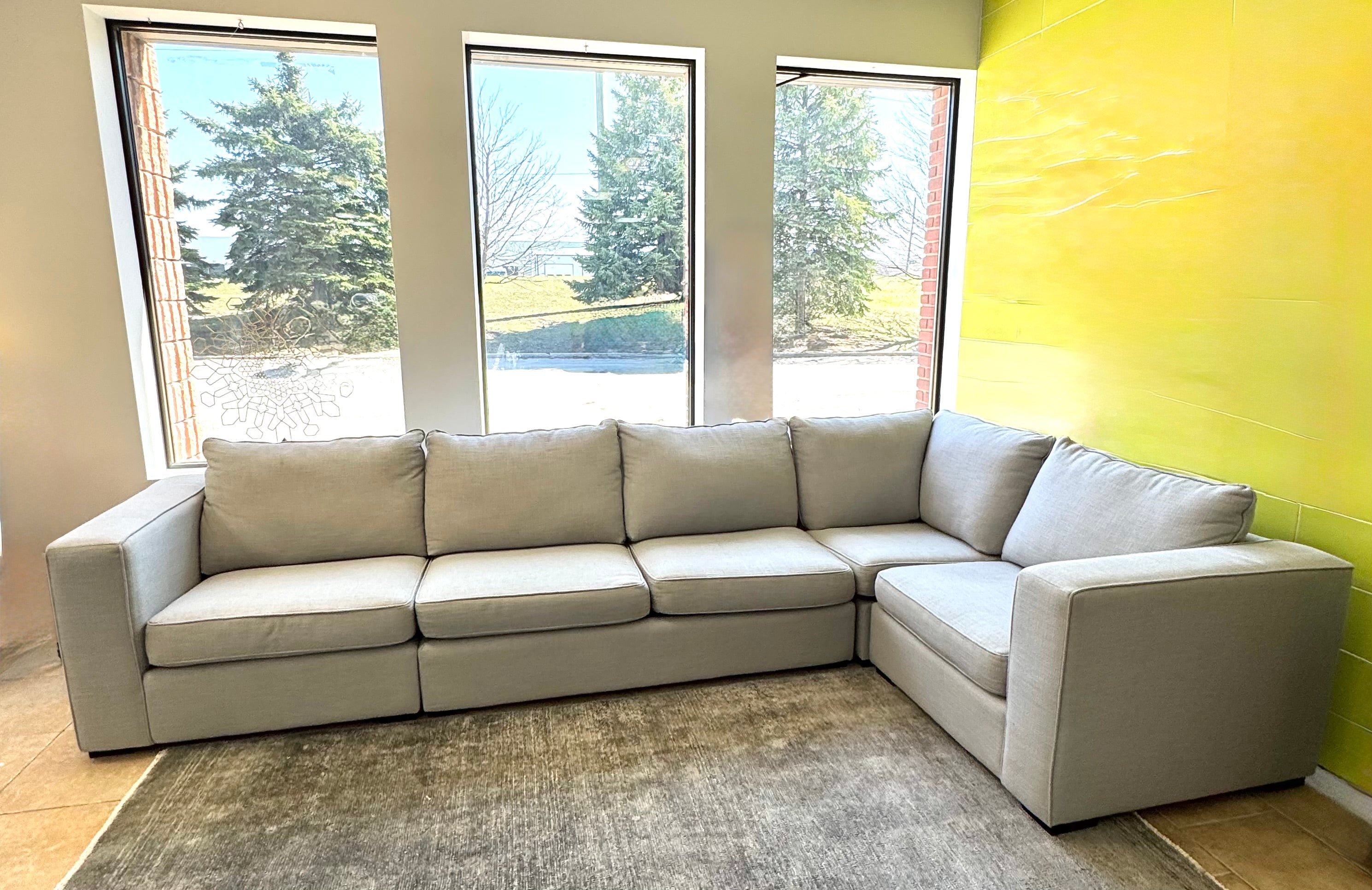 DECOR-REST Custom Richmond Grey Sectional