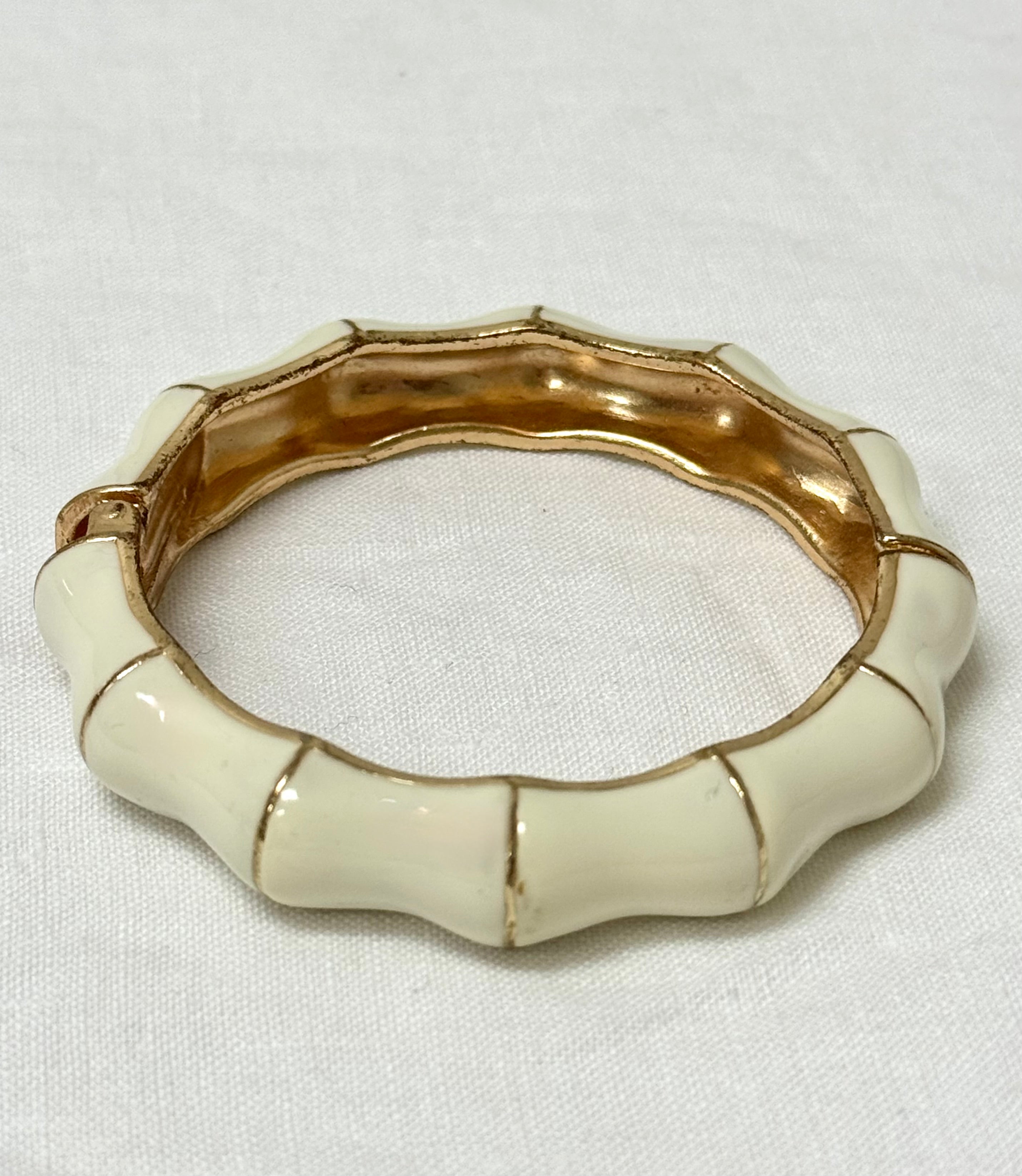 BANANA REPUBLIC Cream Enamel Bamboo Bangle