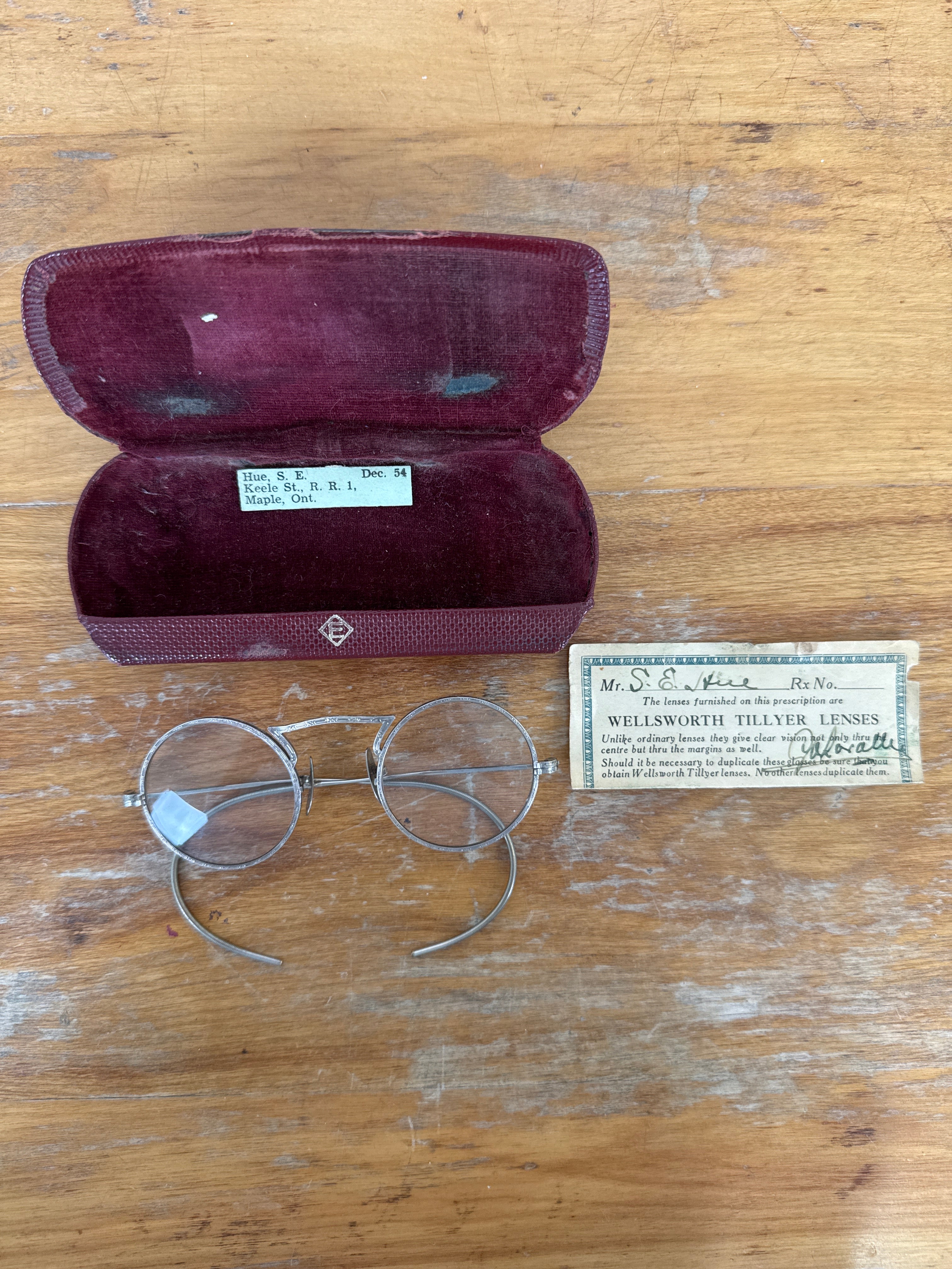 Vintage Spectacles in Original Case