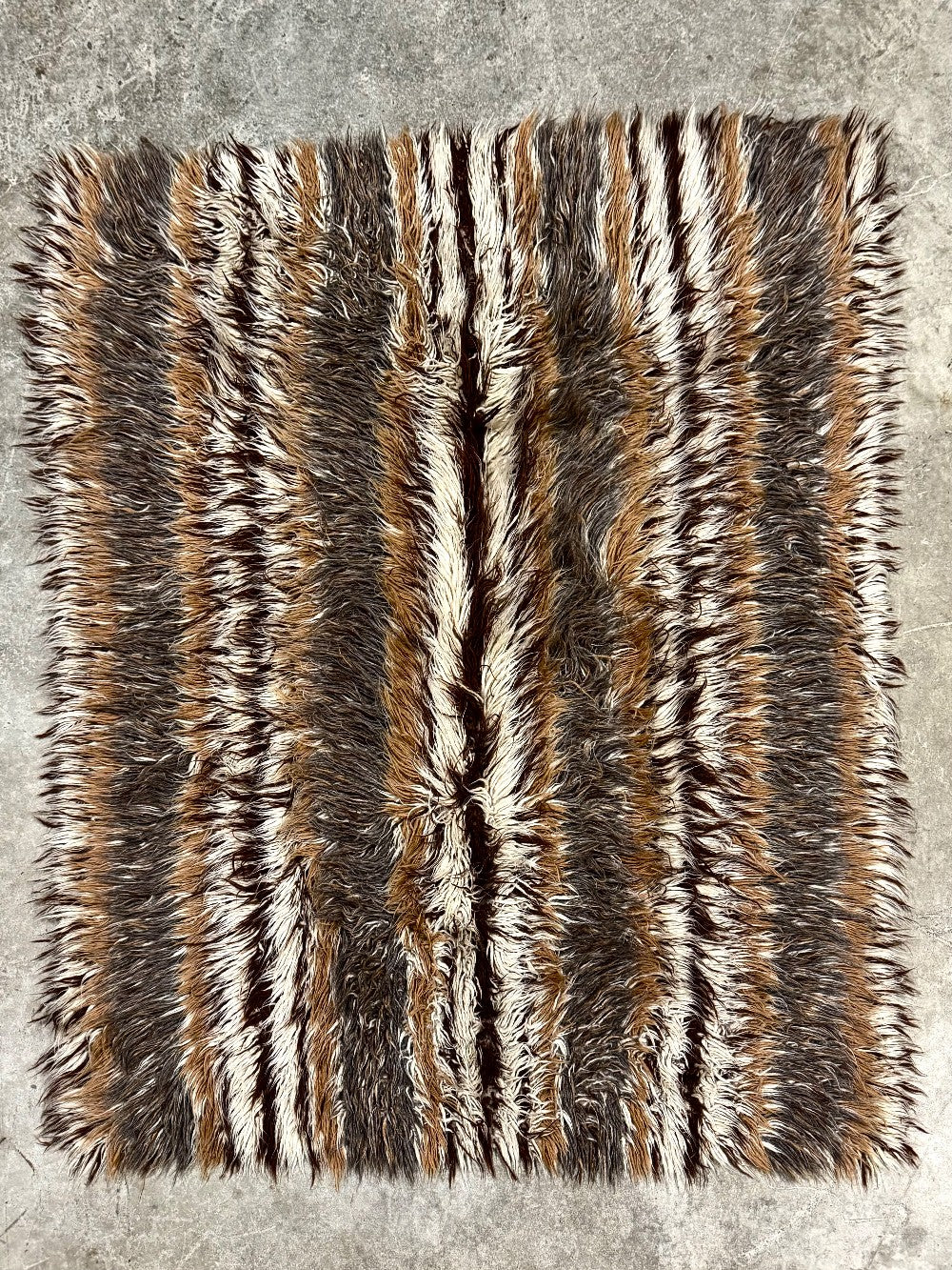 Vintage Linear Flokati 62" x 74" Rug|7476