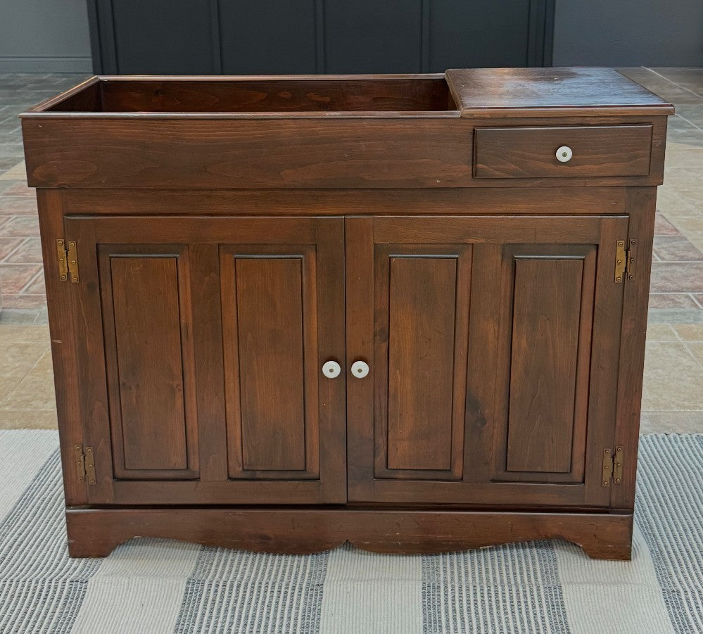 Dark Wood Dry Sink|532