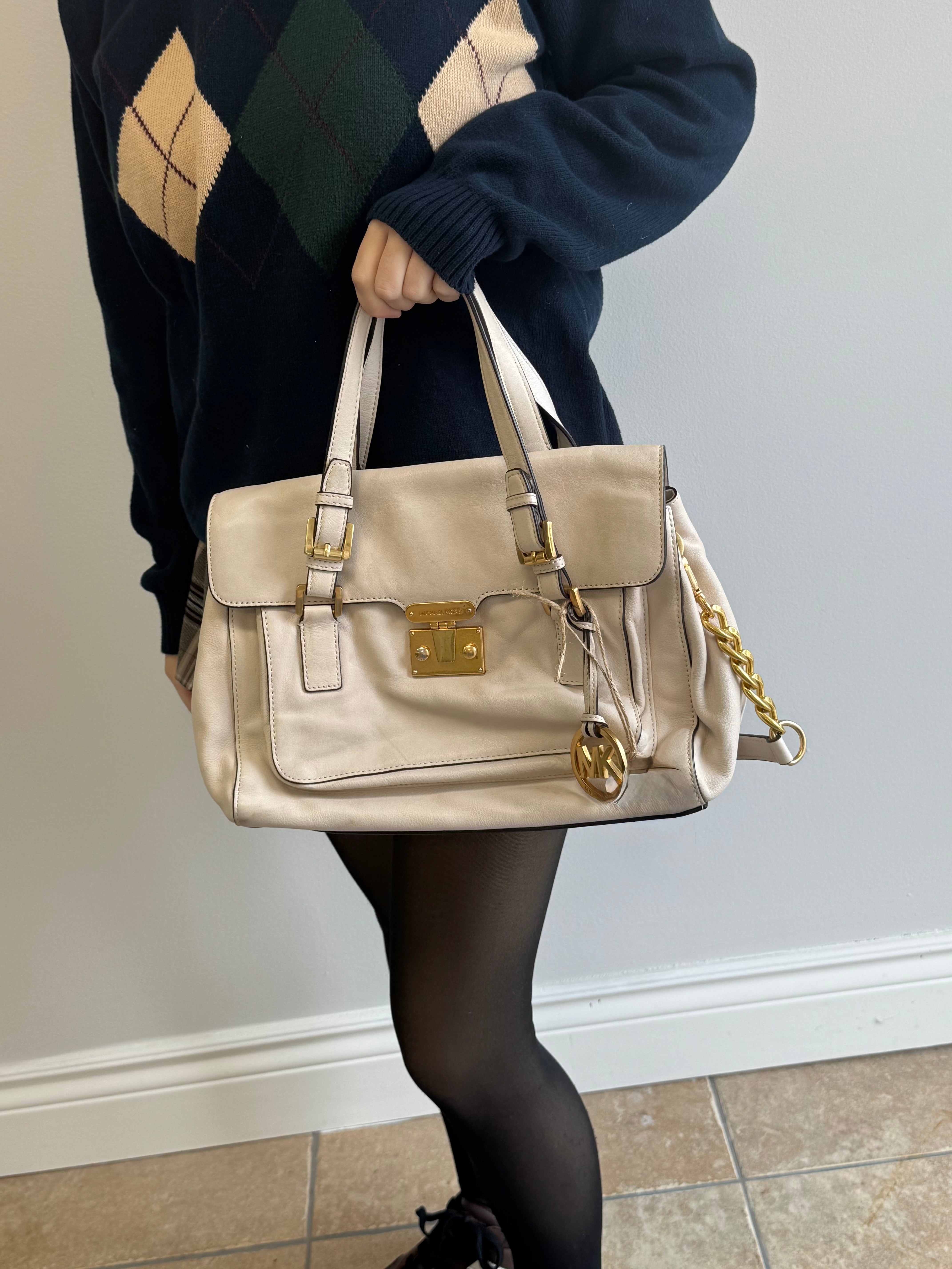 MICHAEL KORS 'Gosford' Ivory Glove-tanned Leather Shoulder Bag
