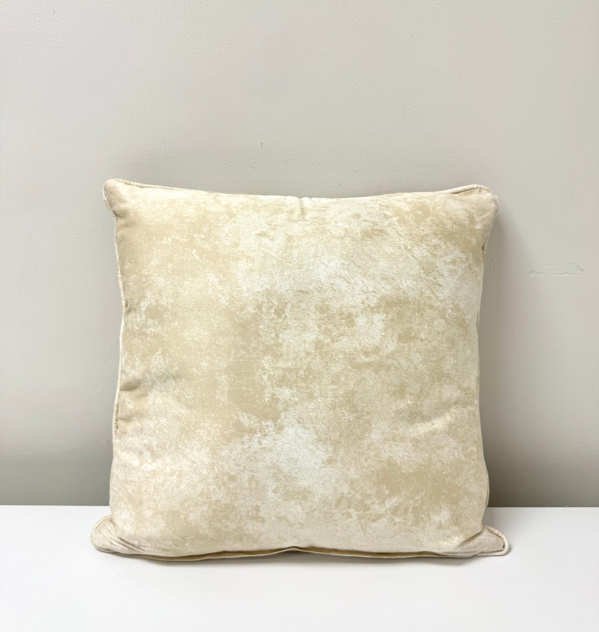 Cream & Metallic Gold Geometric 16" Pillow