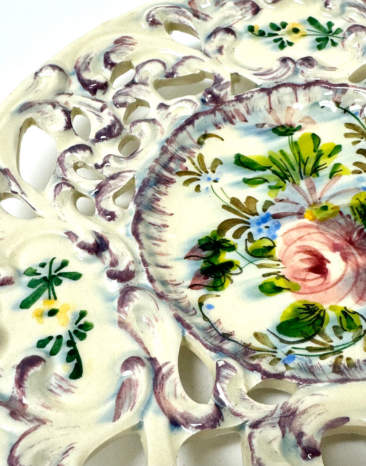 Vintage Italian Majolica Reticulated Plates Set of 2