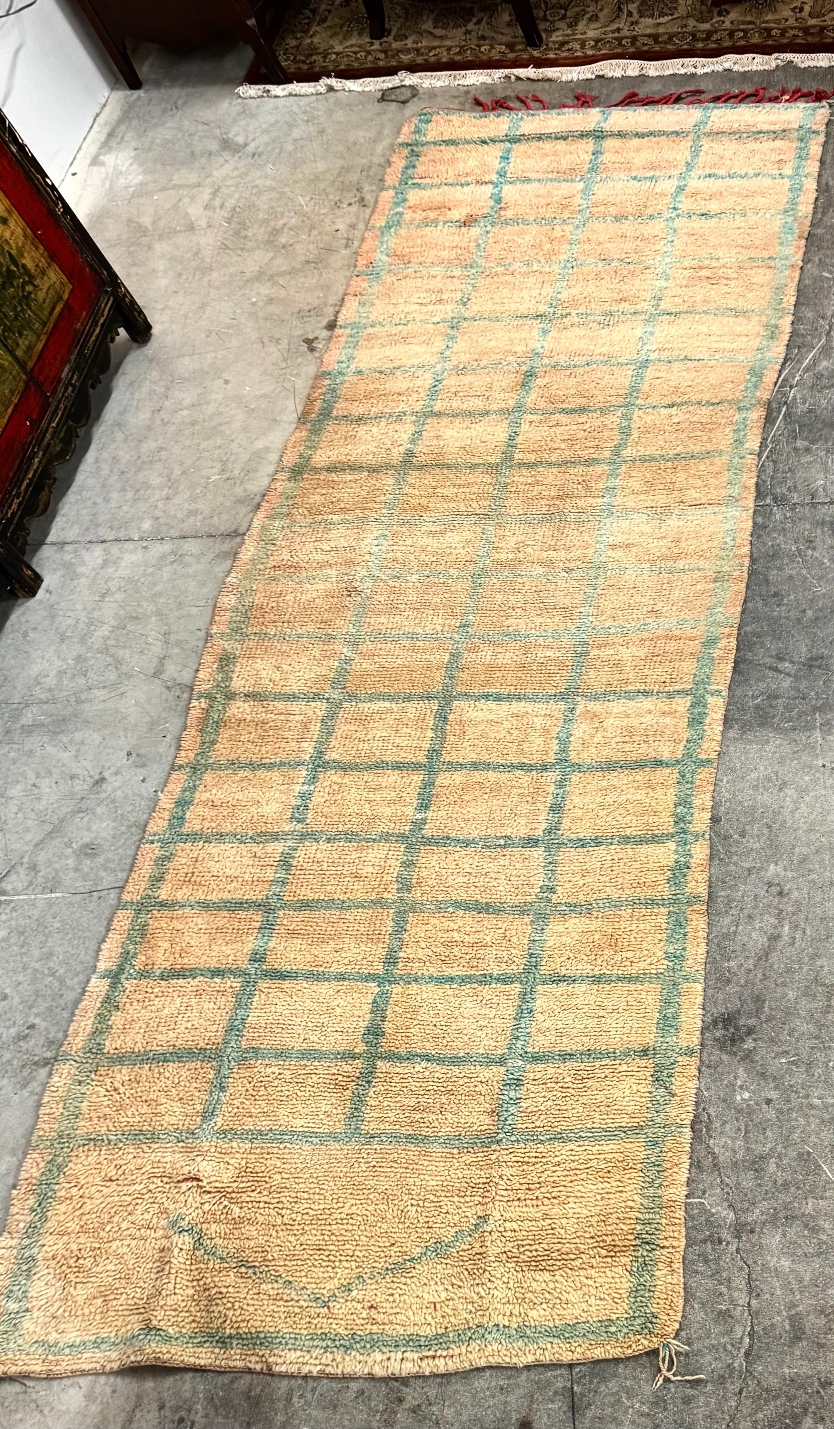 Natural Berber 12' x 4' Runner with Teal Grid