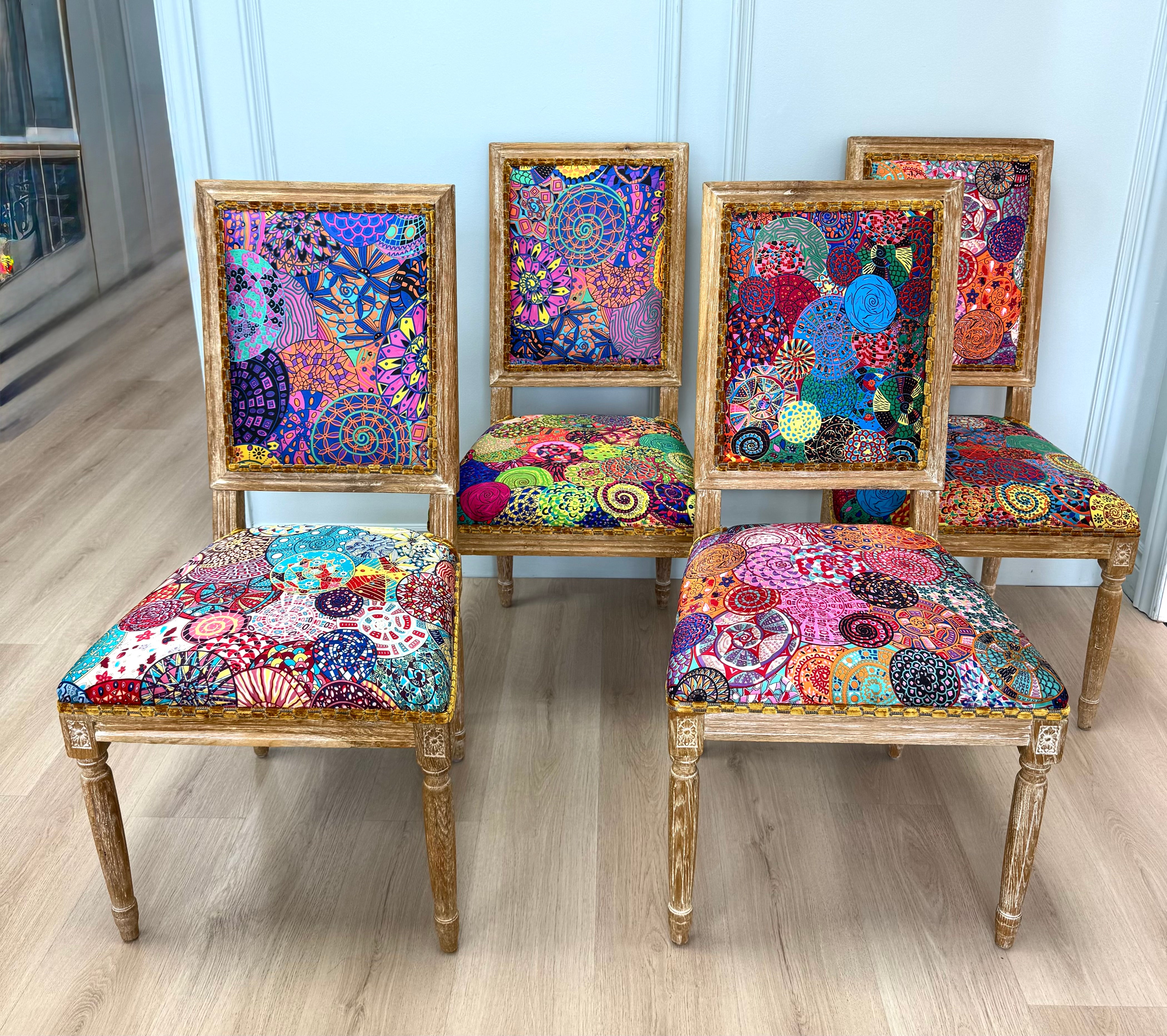 Louis Dining Chairs with Vibrant Upholstery Set of 4