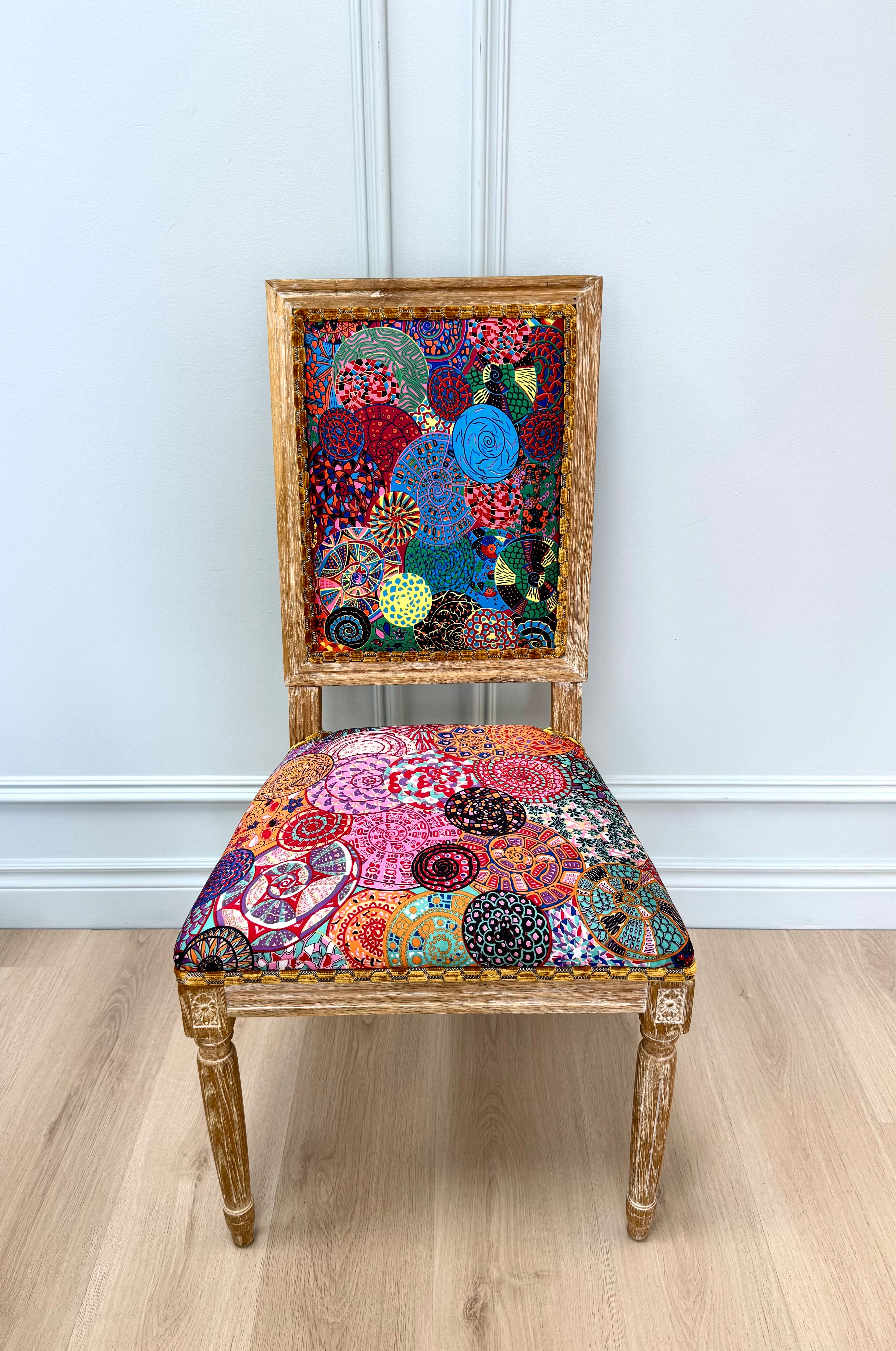 Louis Dining Chairs with Vibrant Upholstery Set of 4
