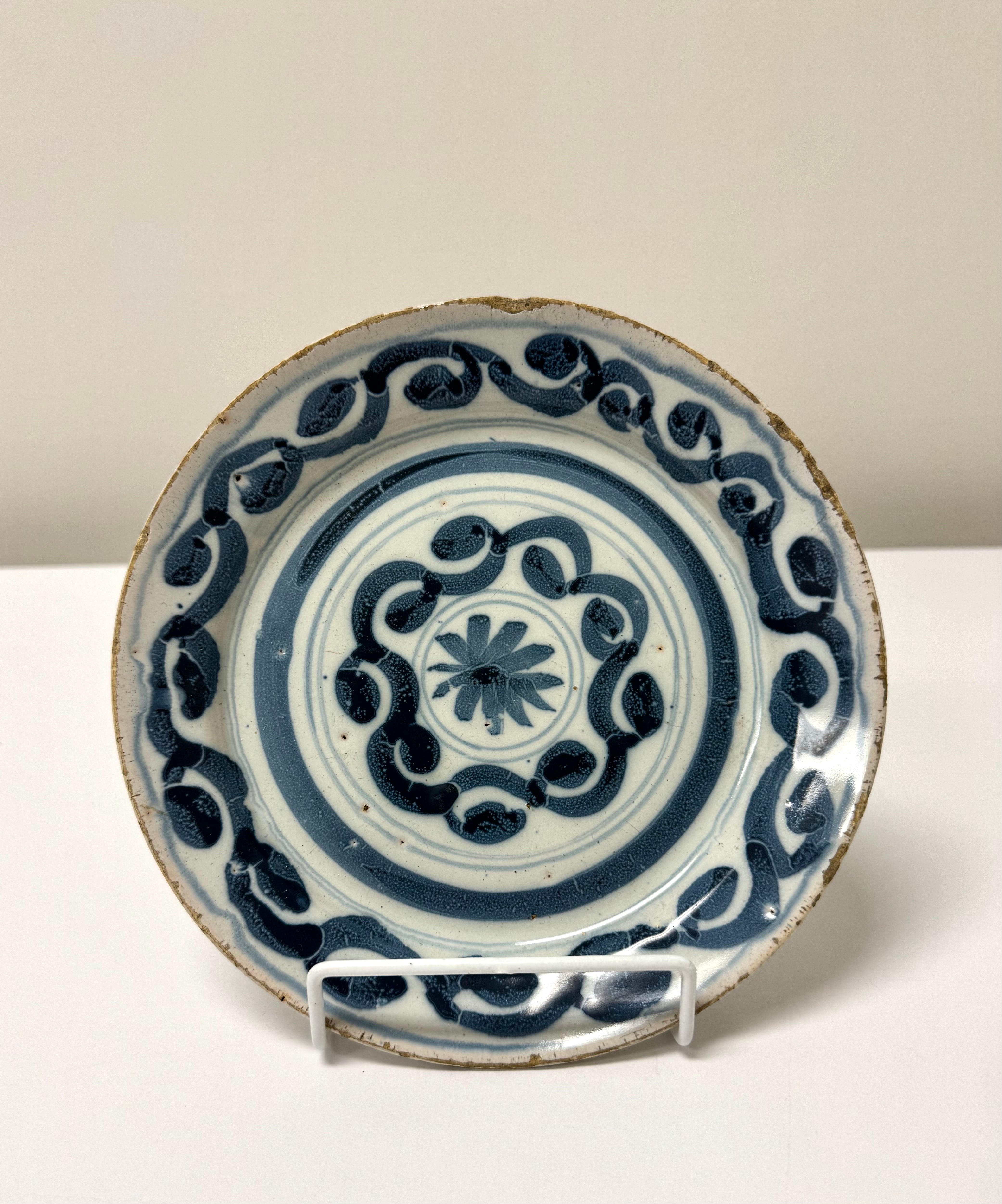 Antique Chinese 7-1/2" Earthenware Plate