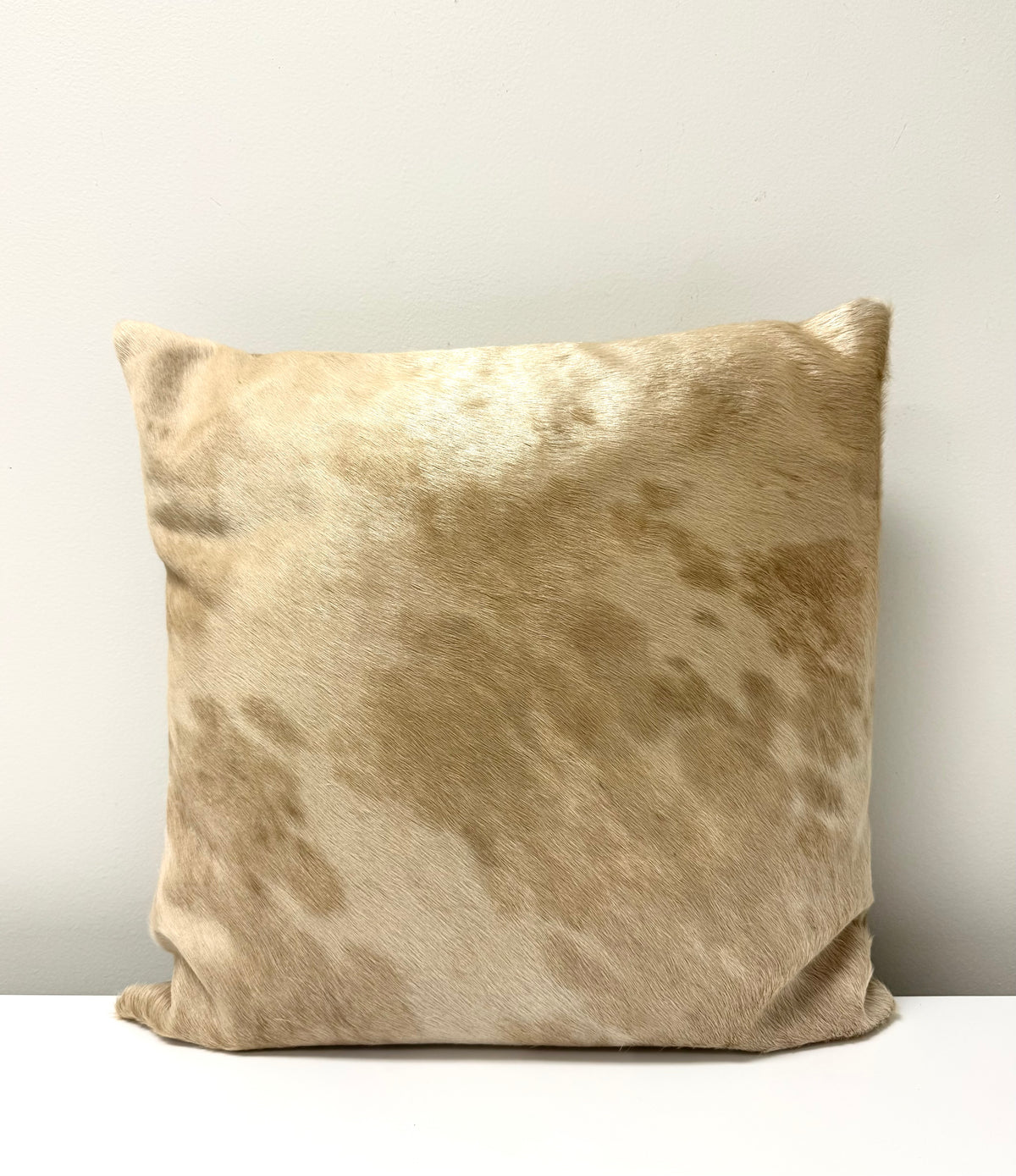 Light Tan Horsehair 19" Pillow