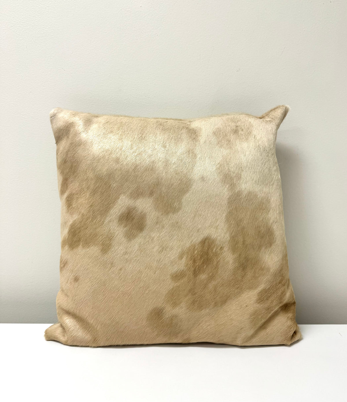 Light Tan Horsehair 19" Pillow