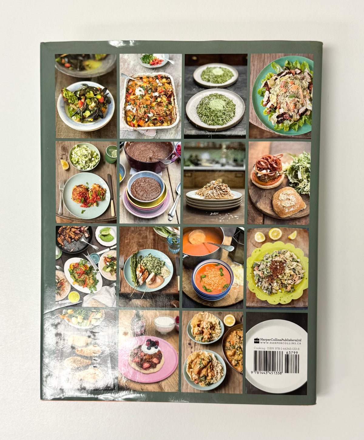 'Super Food Family Classics' Hardcover