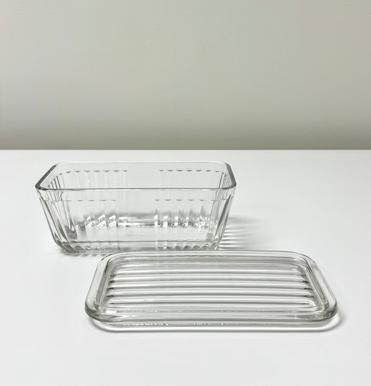 ANCHOR HOCKING Refrigerator Dish