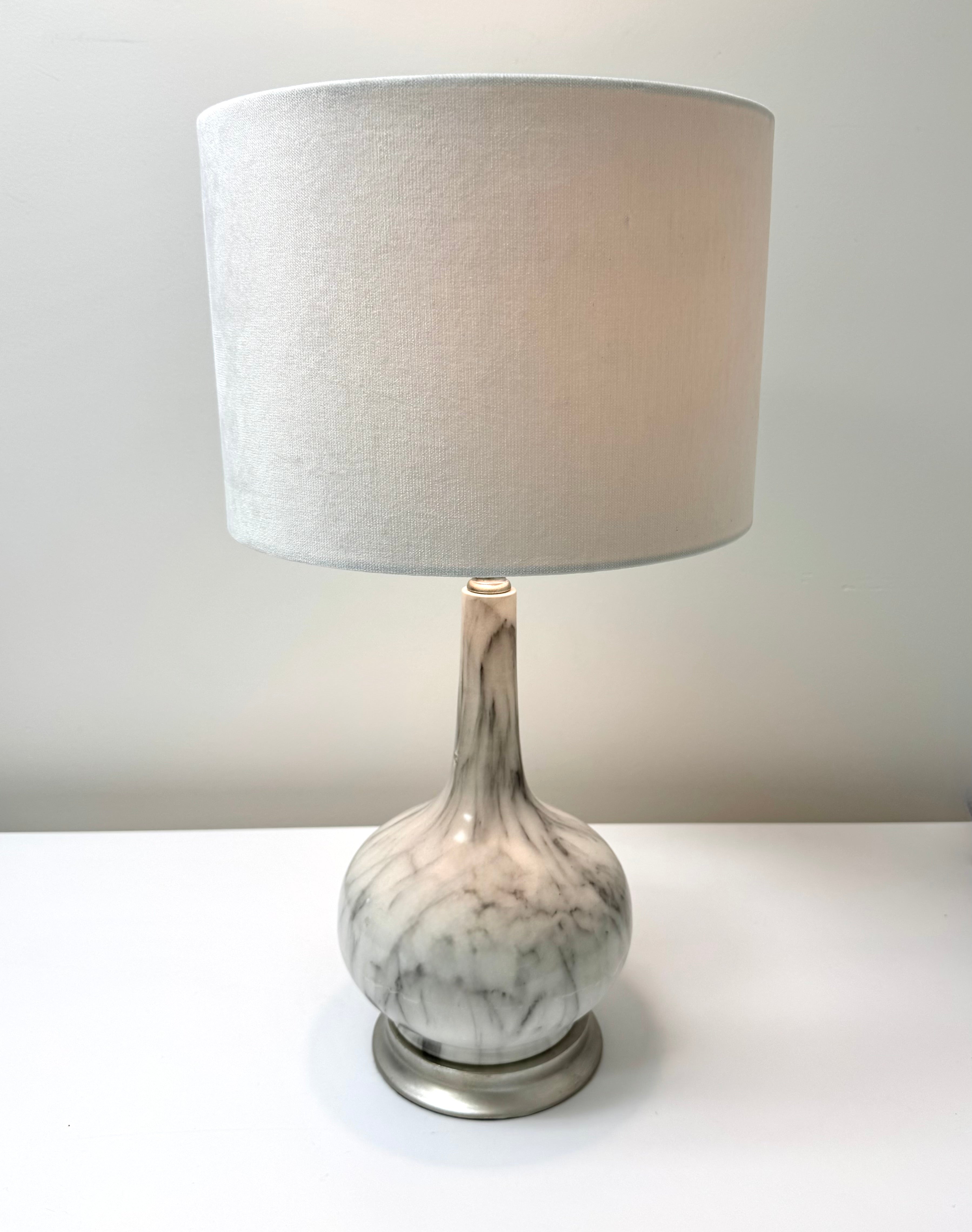 Faux White Marble Gourd Lamp