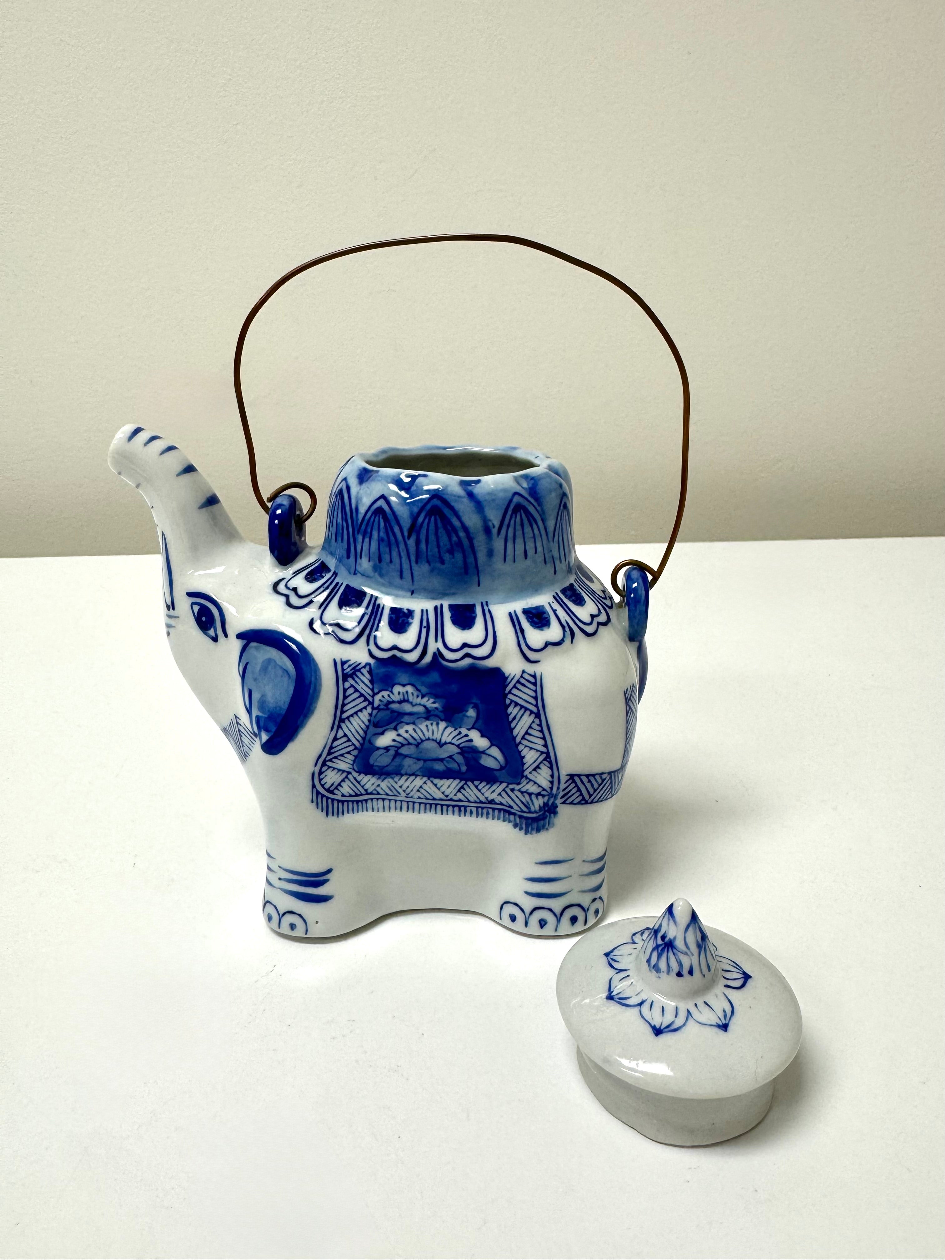 Vintage Chinese Elephant Teapot