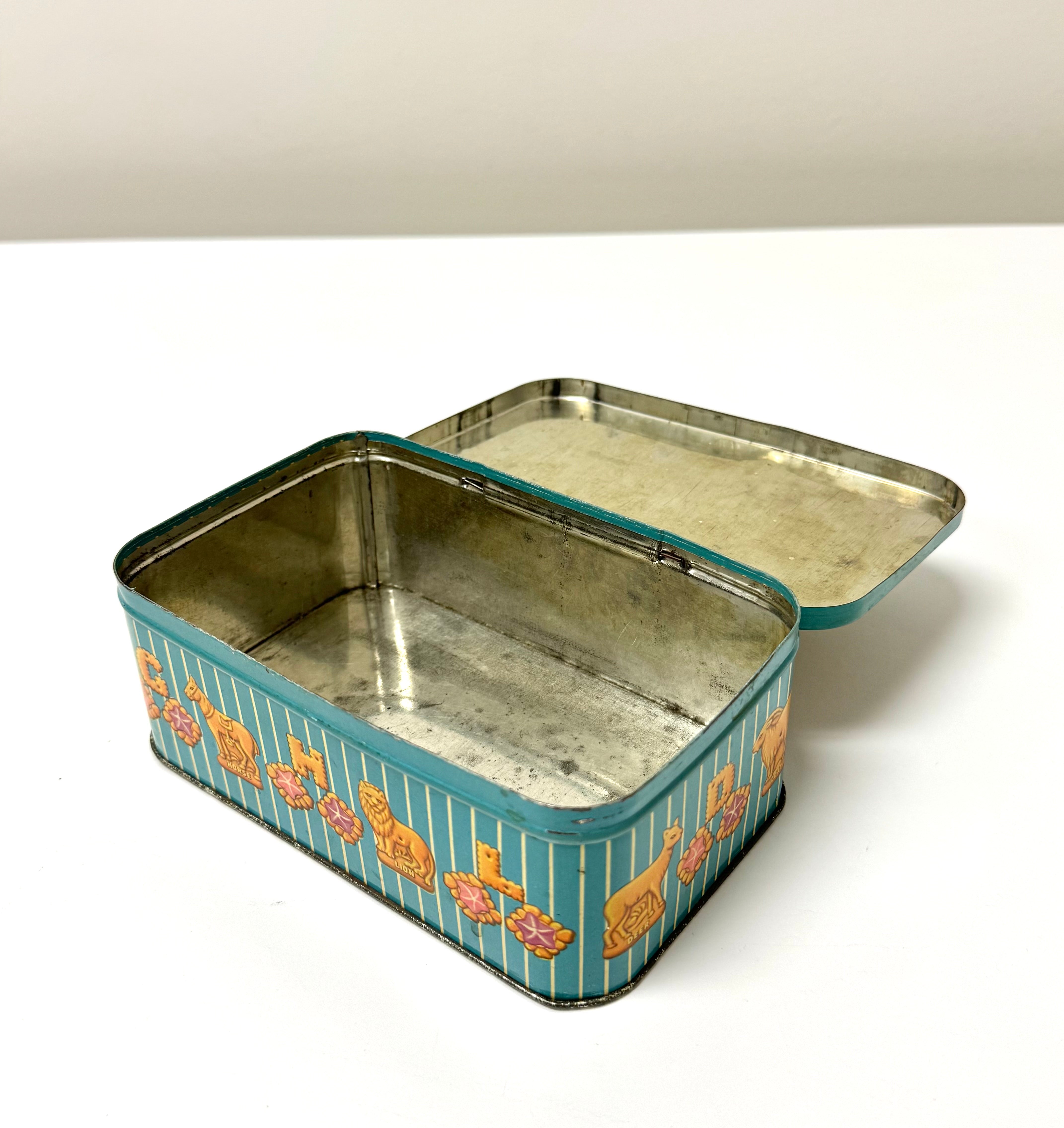 Vintage Crawford's Biscuit Tin