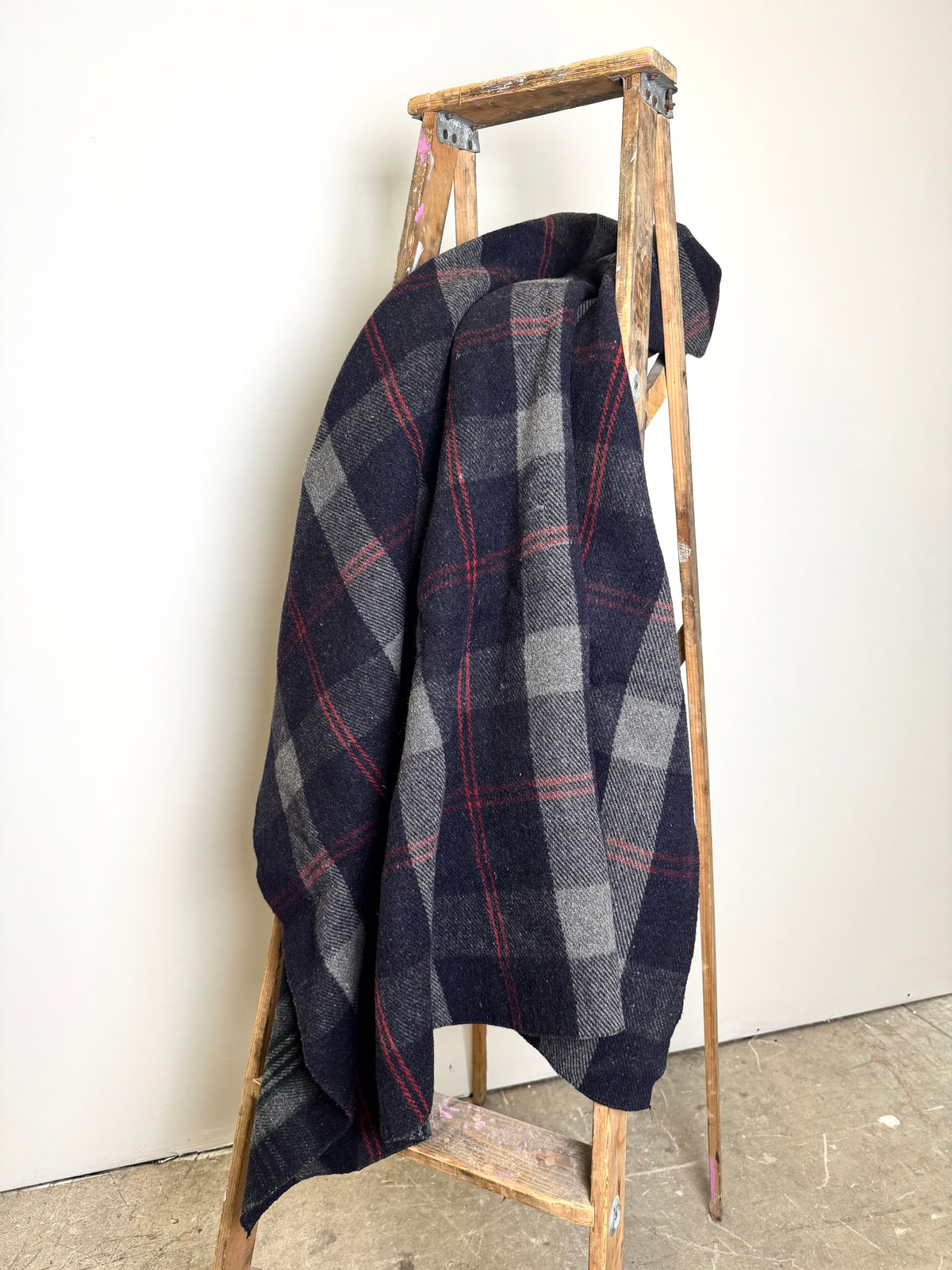 Vintage Scottish Tartan 57" x 70" Wool Throw Blanket