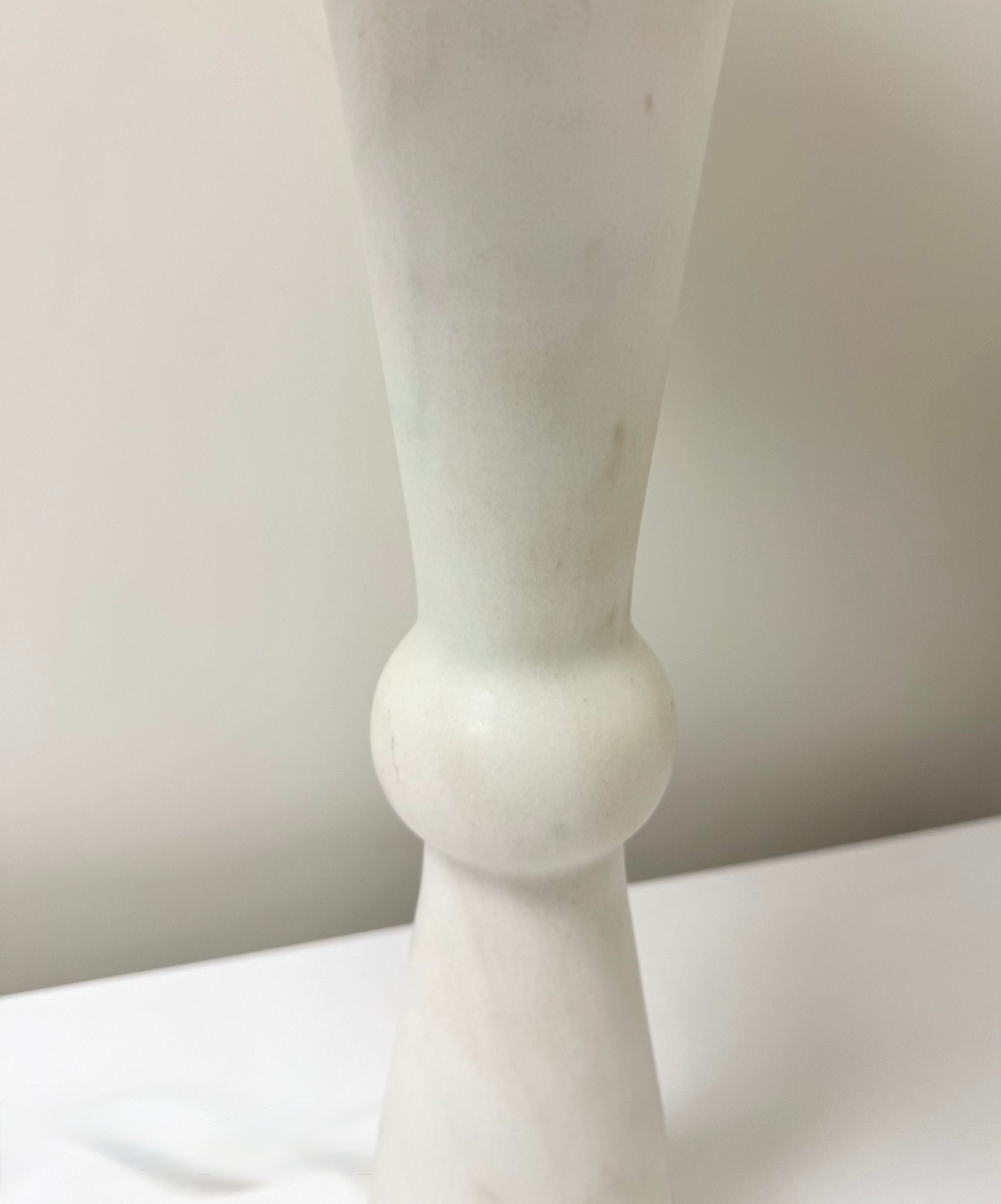 White Marble Bowtie Lamp