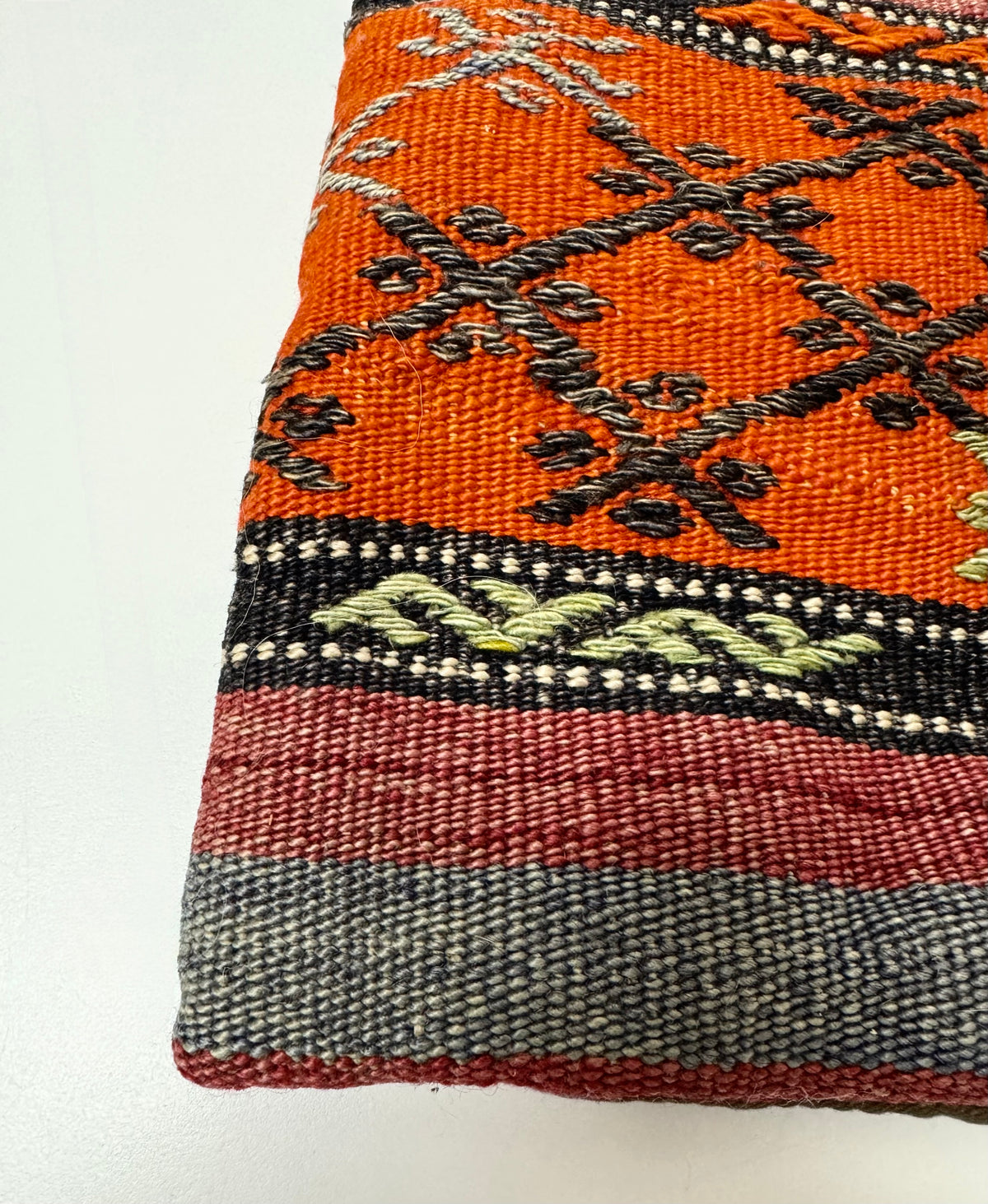 Vintage Turkish Kilim 19" Pillow Cover
