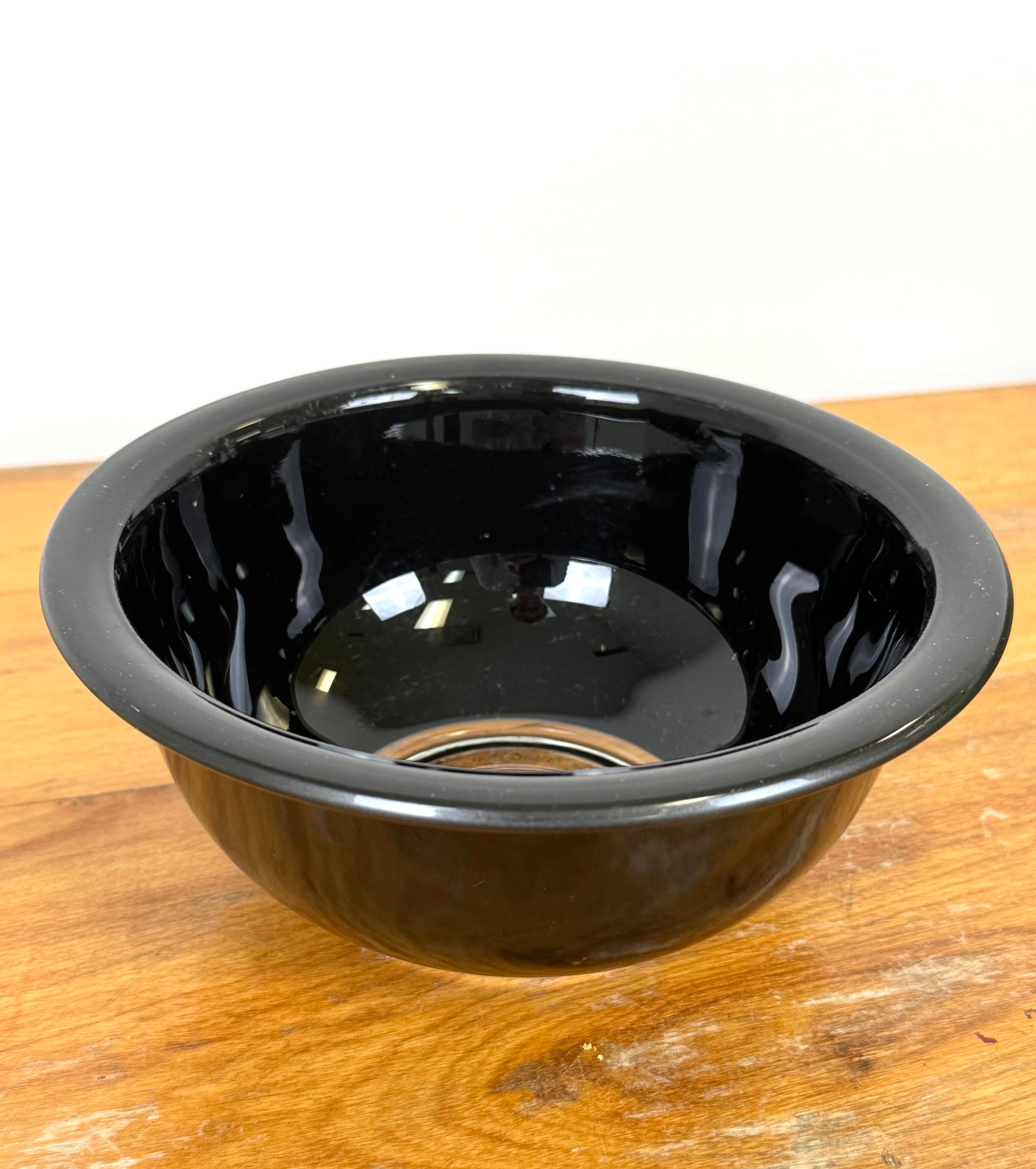 Vintage PYREX Black 7" Mixing Bowl