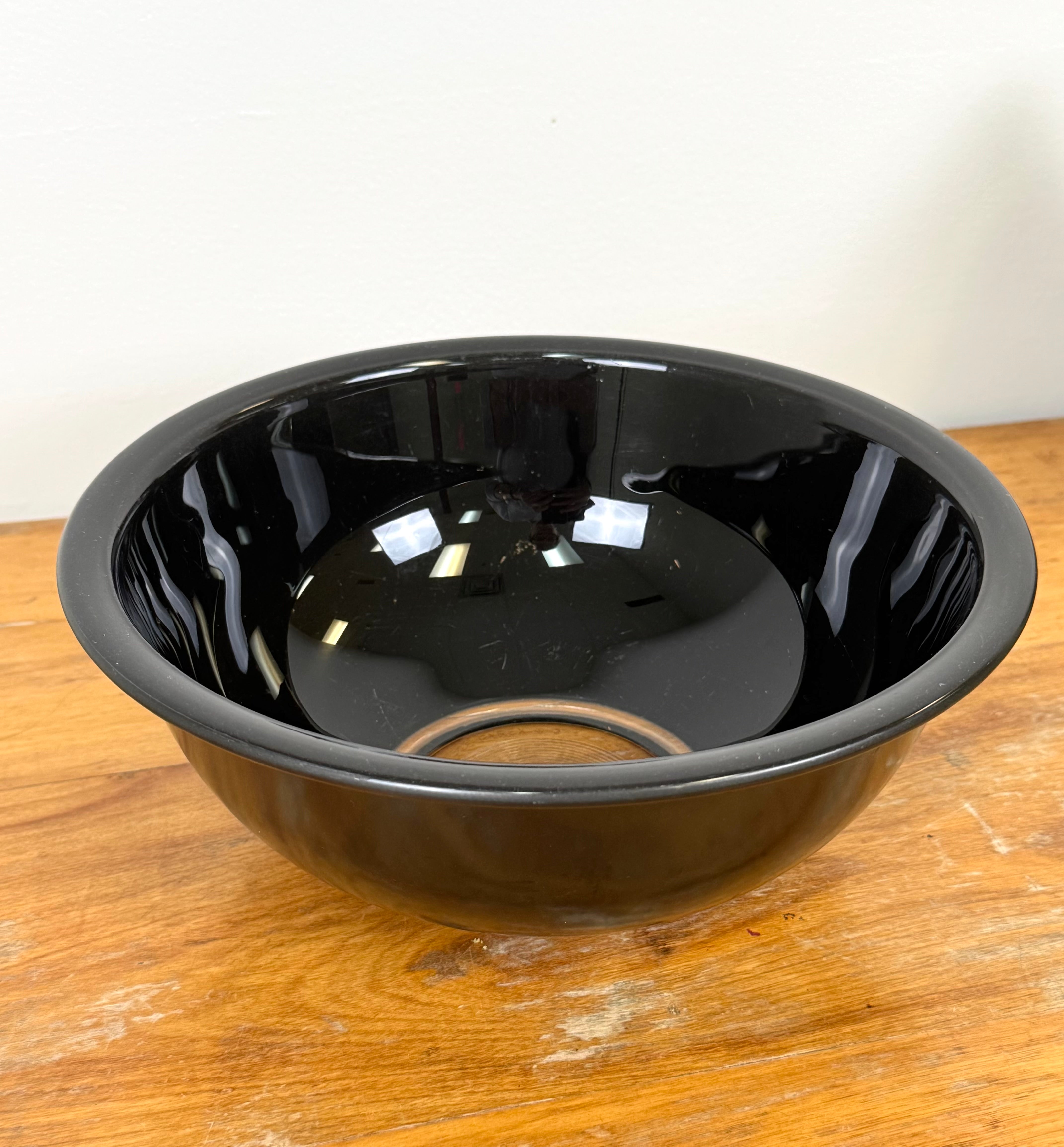 Vintage PYREX Black 10" Mixing Bowl