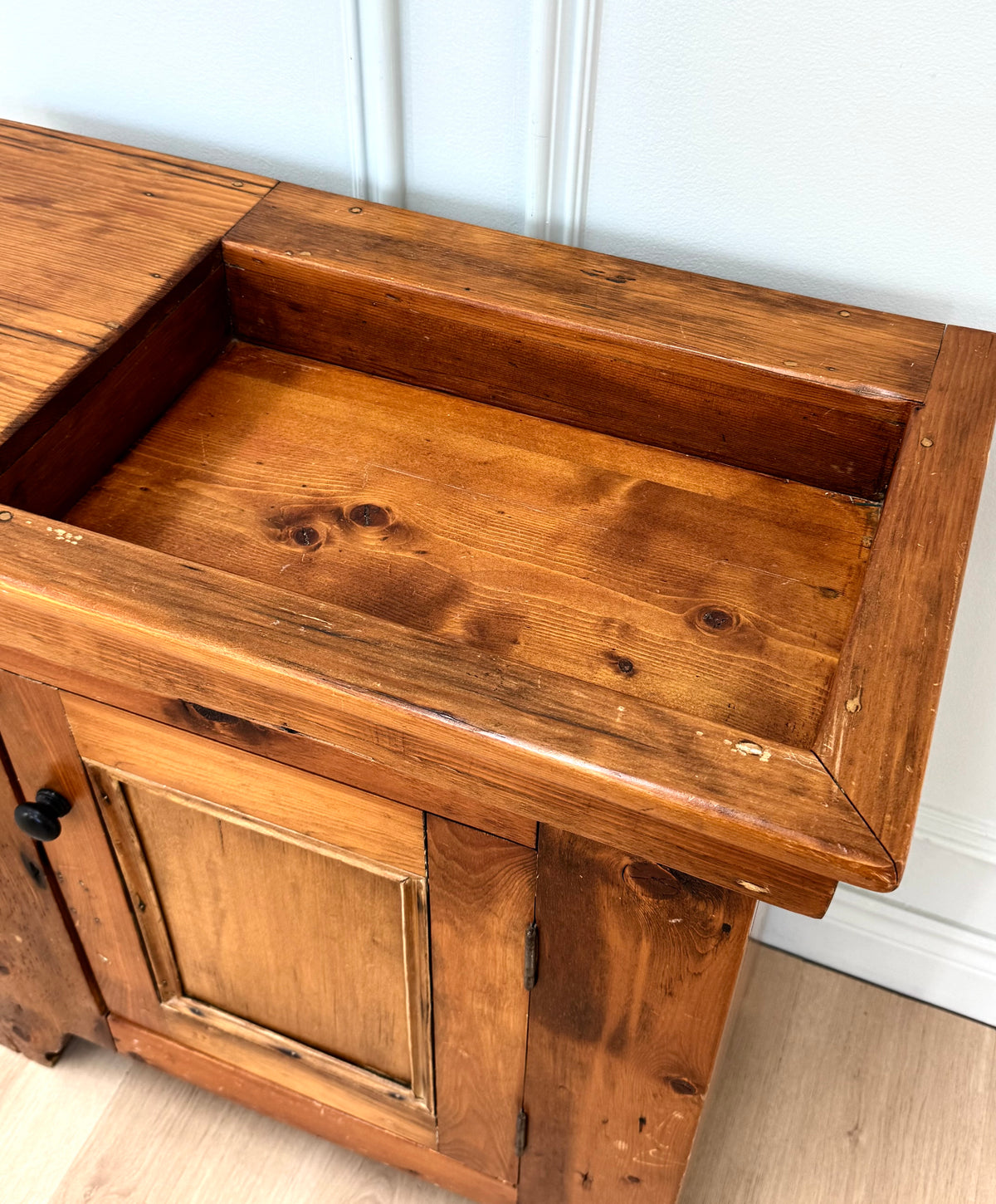 Rustic Pine Dry Sink