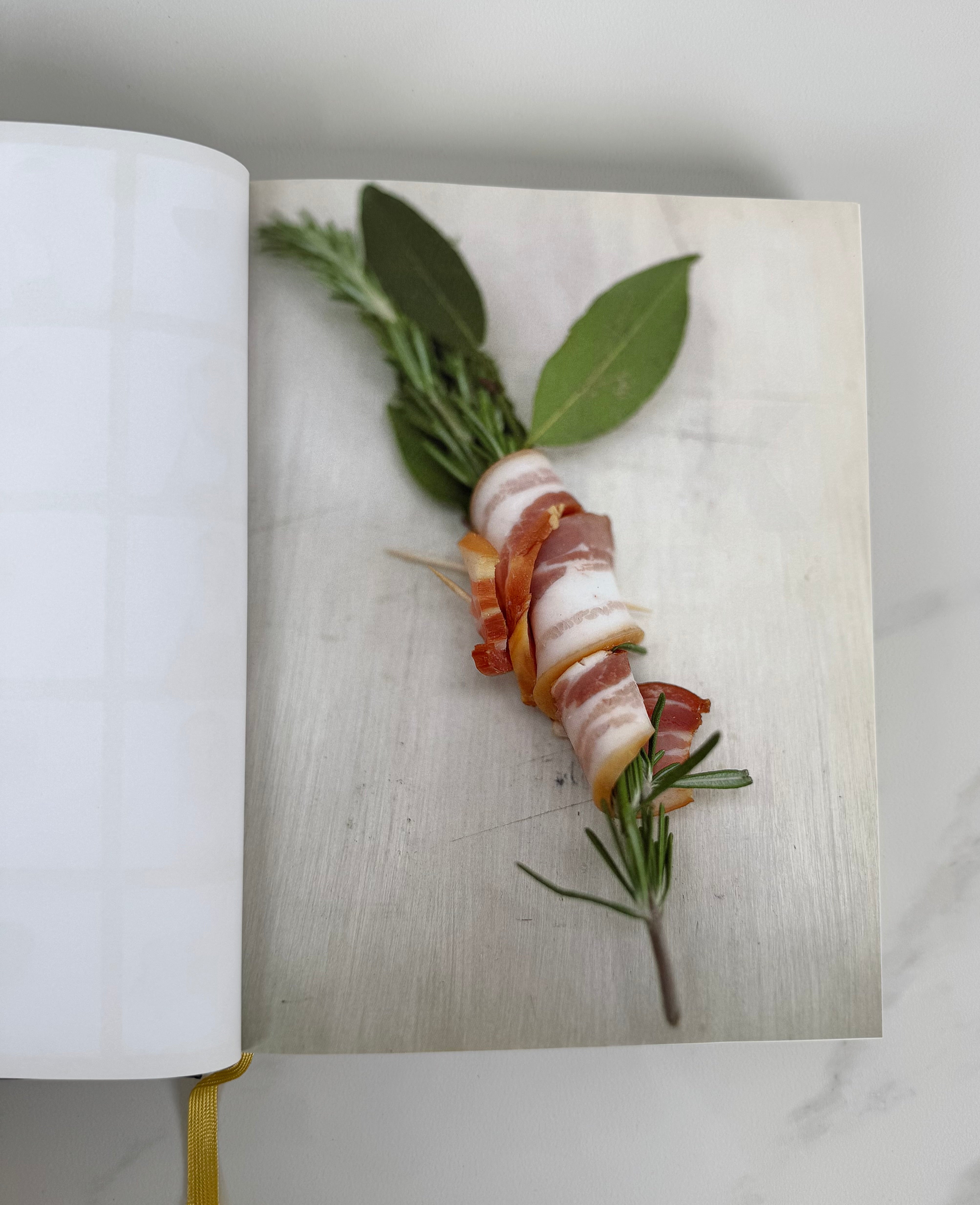 'Cook with Jamie' Hardcover
