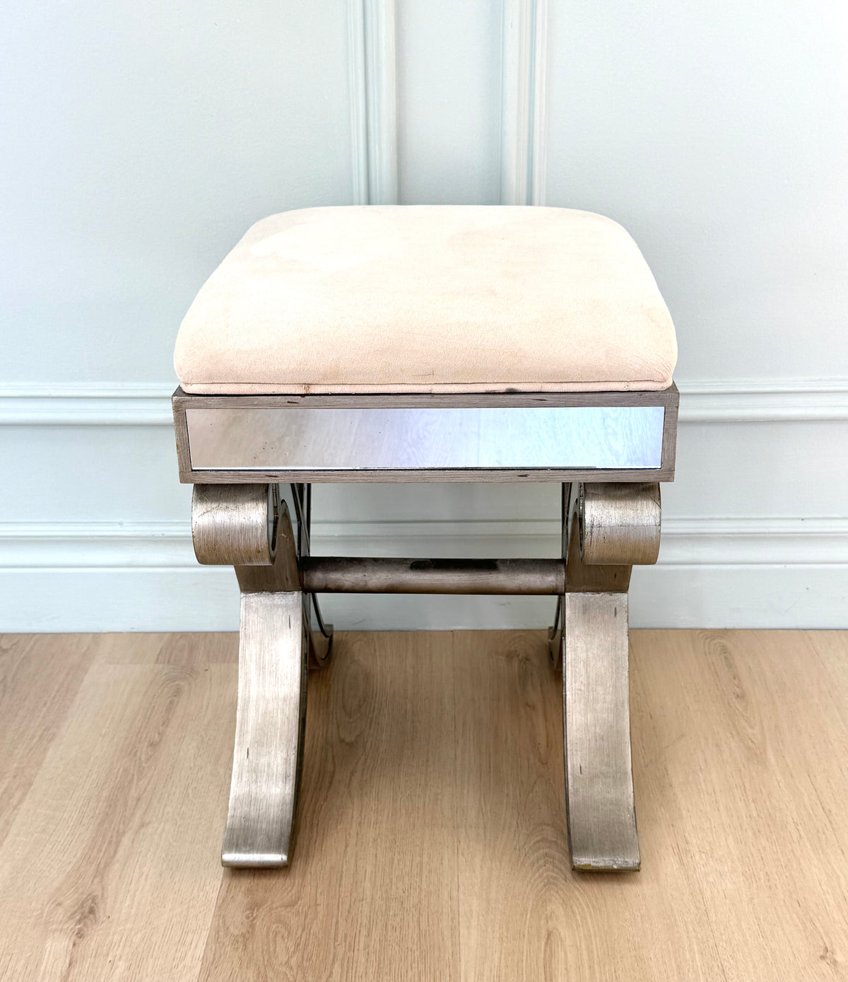 Mirrored X-leg Small Bench