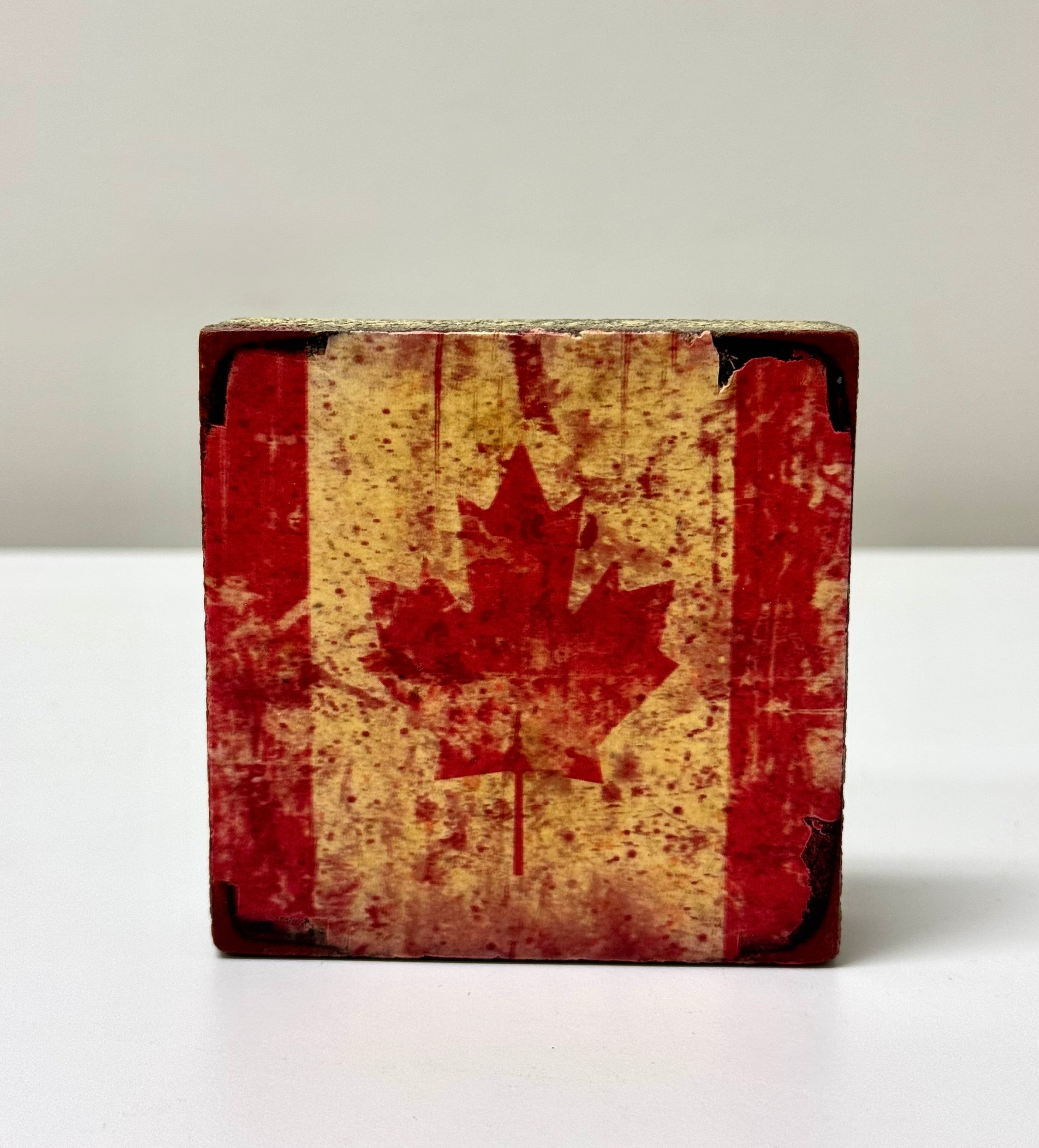 CEDAR MOUNTAIN Canada Flag 3-3/4" Art Block