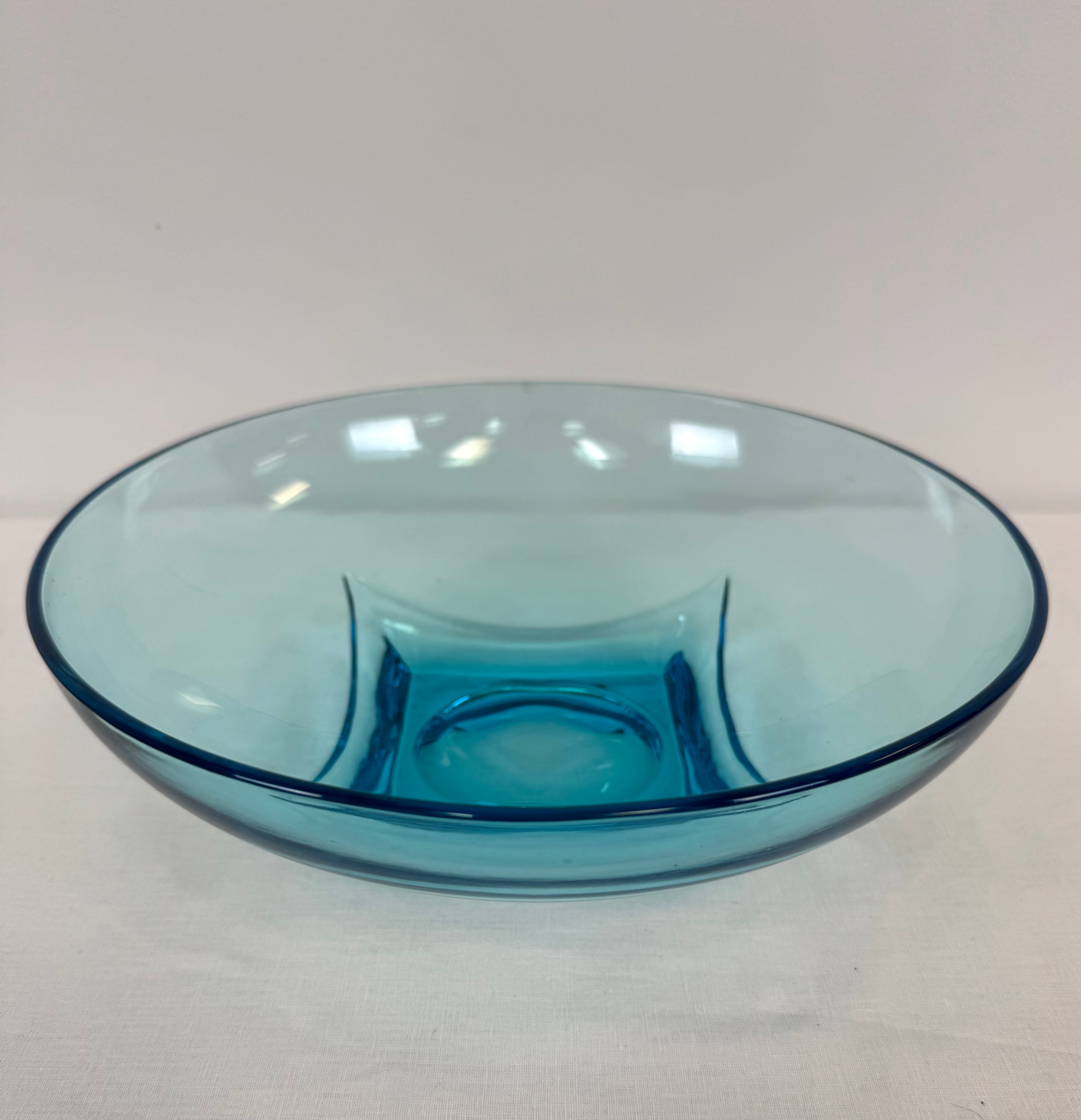 Vintage HAZEL ATLAS 'Capri' Azure Blue Glass Bowl