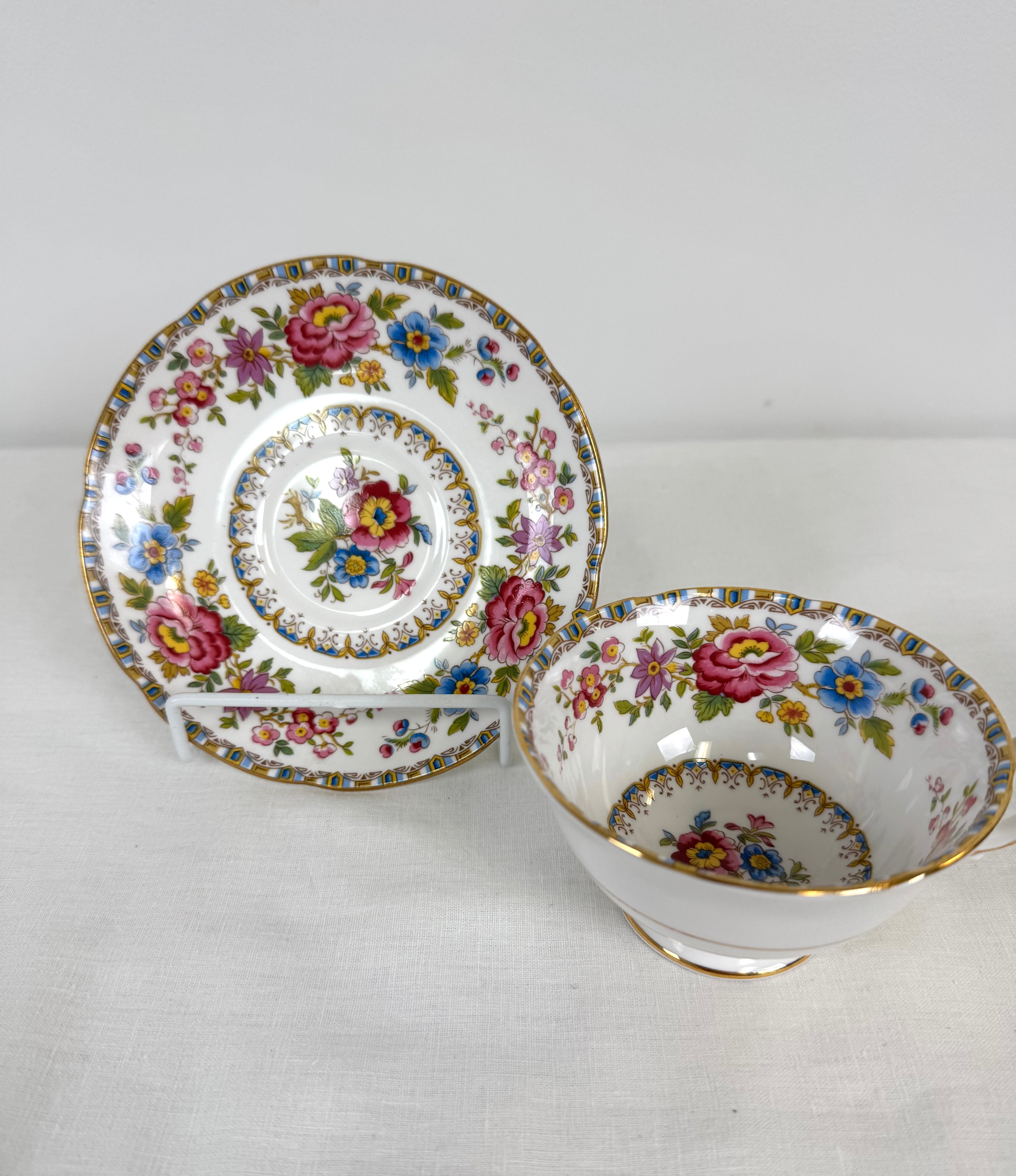ROYAL GRAFTON 'Malvern' Cup & Saucer