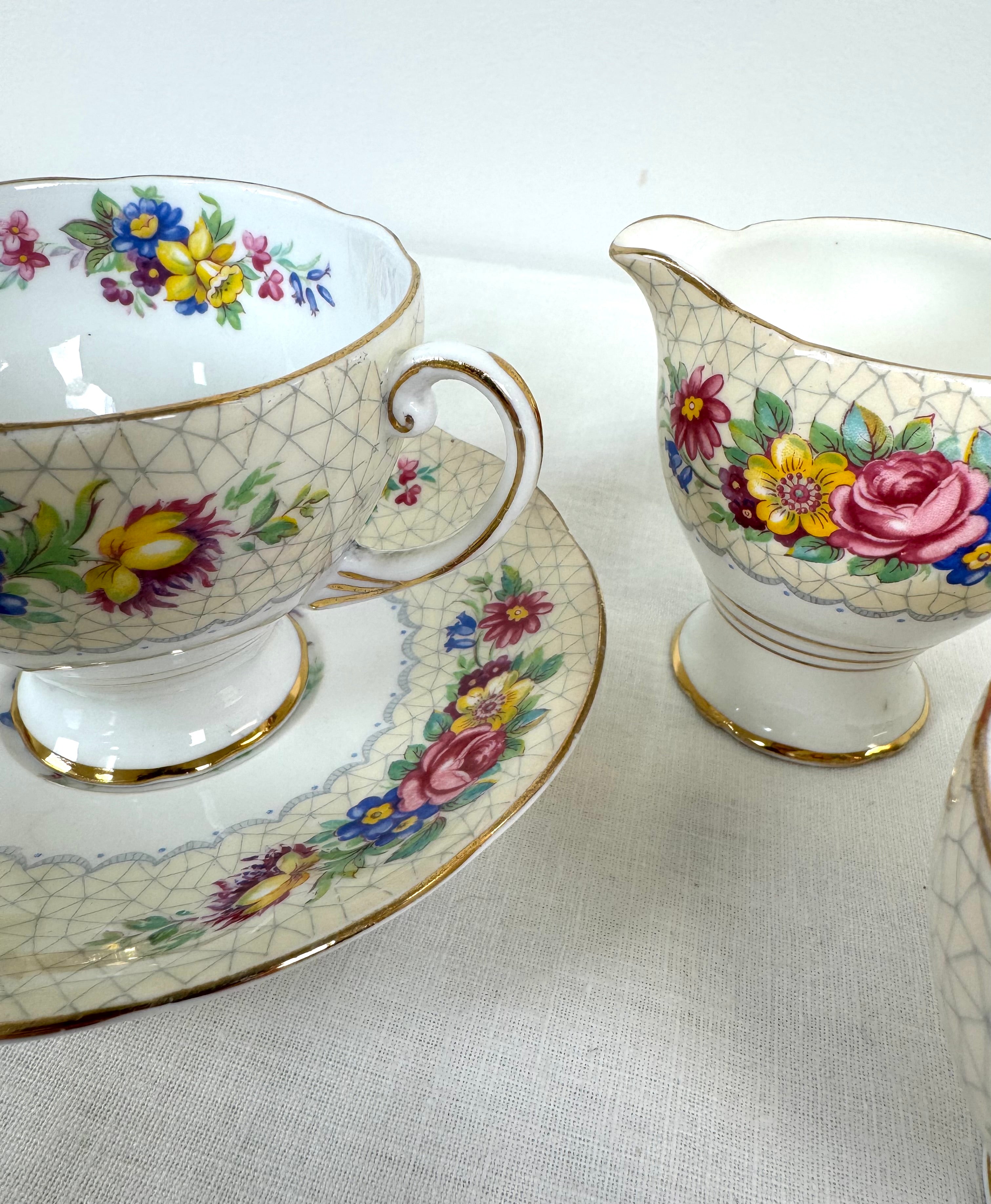 ROYAL STANDARD 'Brussels Lace' Set