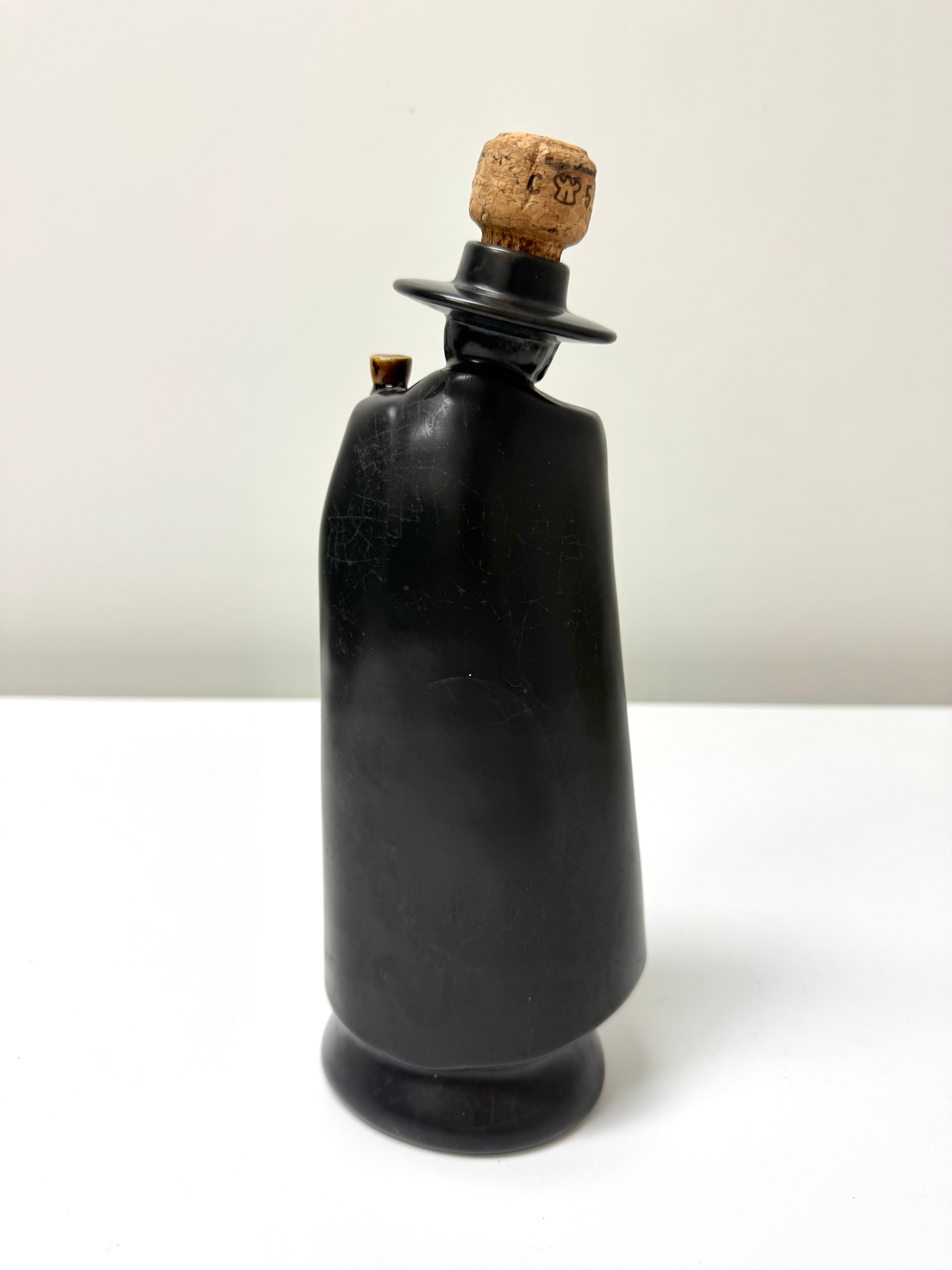 Vintage 1969 WEDGWOOD 'Sandeman The Don' Decanter