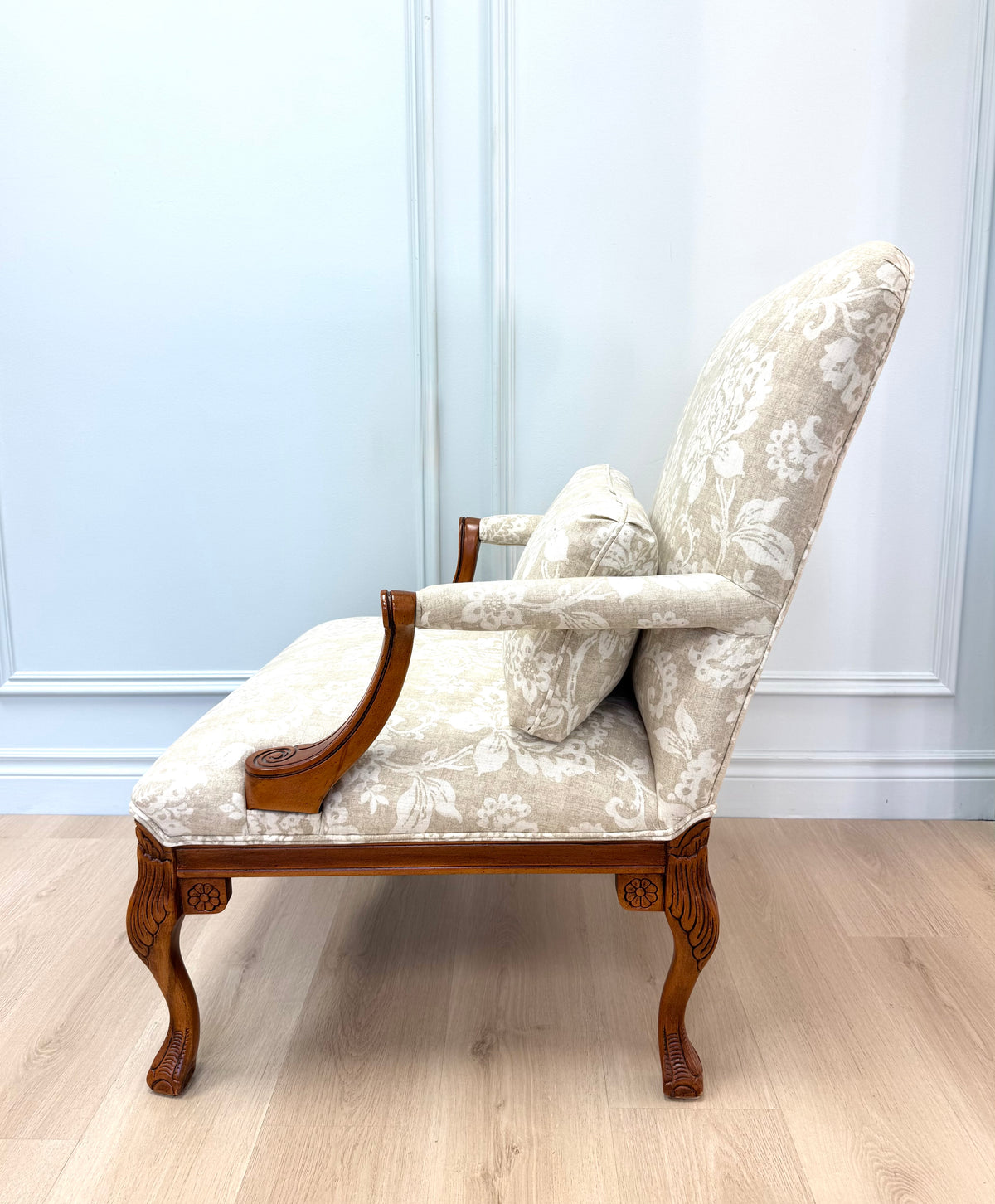 KORSON French Provincial Natural Beige & Cream Damask Chair
