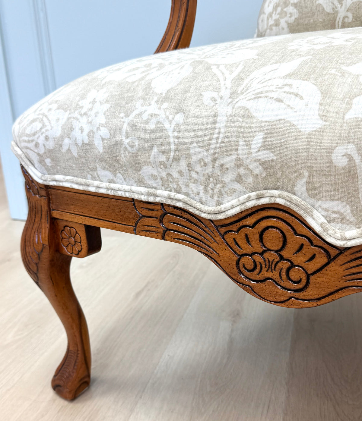 KORSON French Provincial Natural Beige & Cream Damask Chair