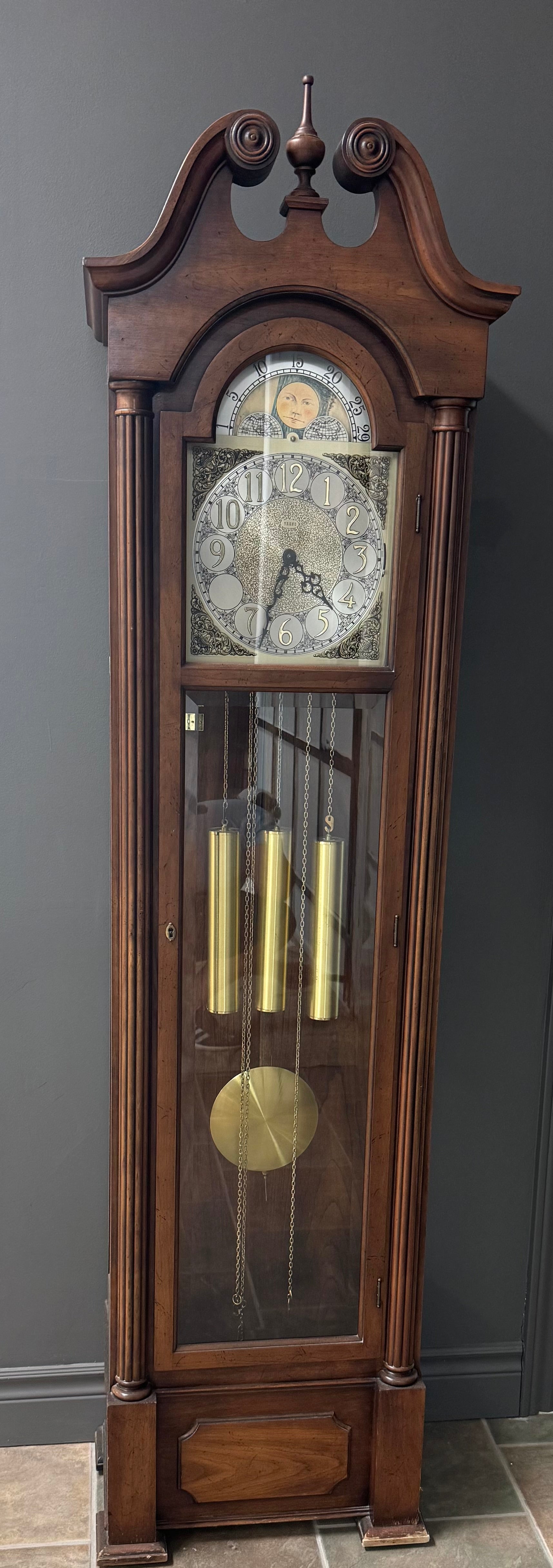 TREND Grandfather Clock