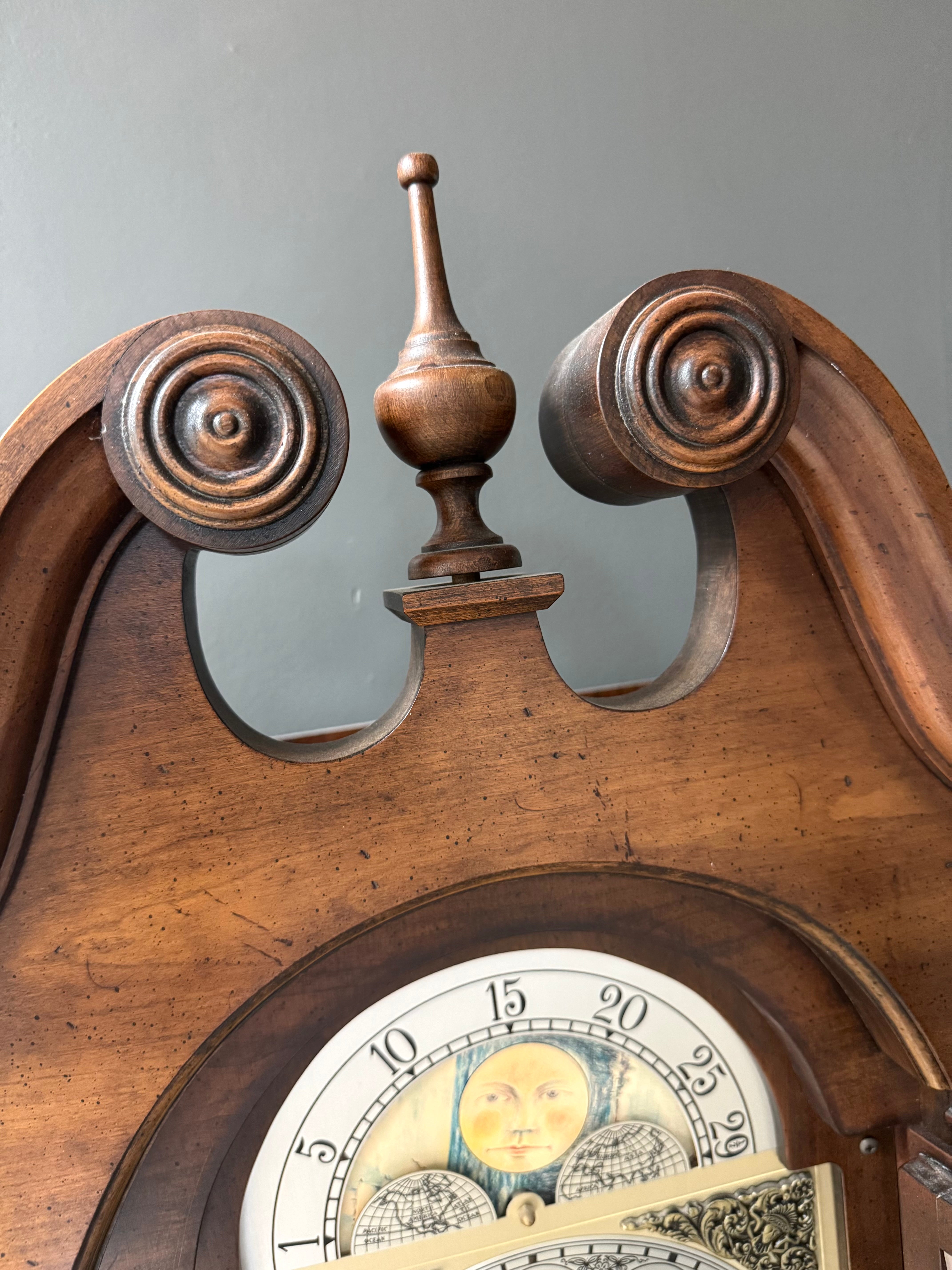 TREND Grandfather Clock